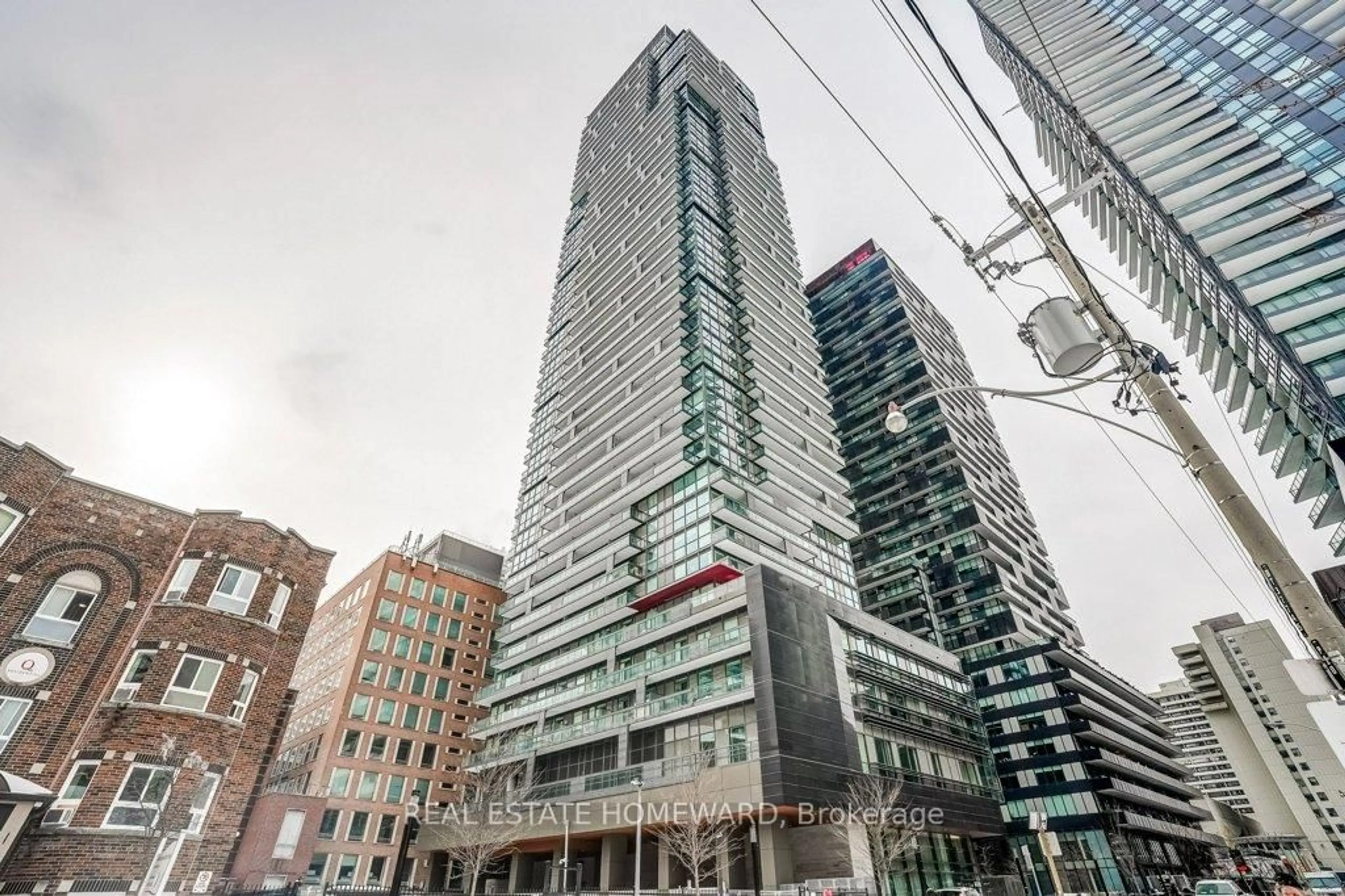 Unknown for 39 Roehampton Ave #3504, Toronto Ontario M4P 1P9