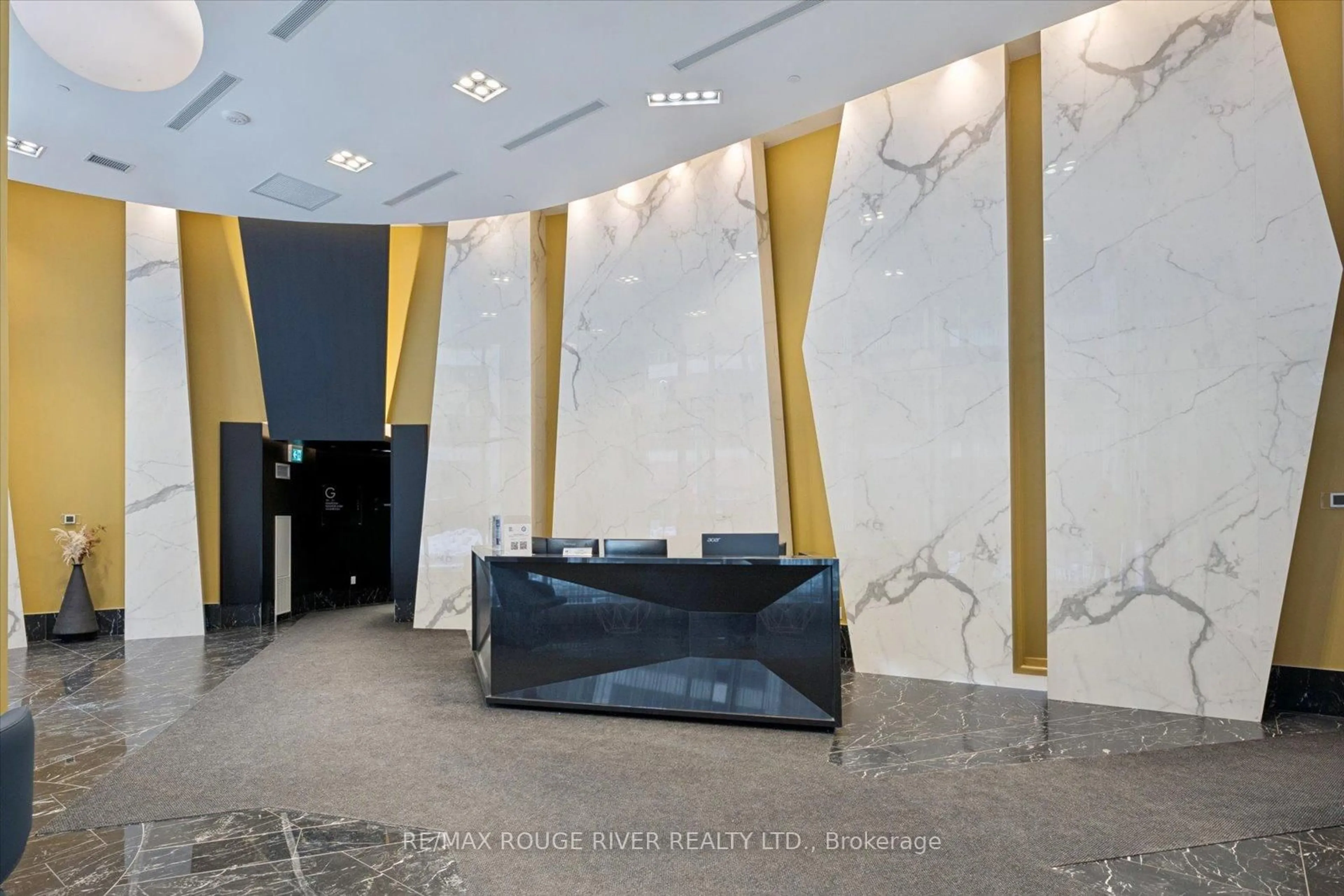 Lobby for 60 Princess St #531 Se, Toronto Ontario M5A 1E7