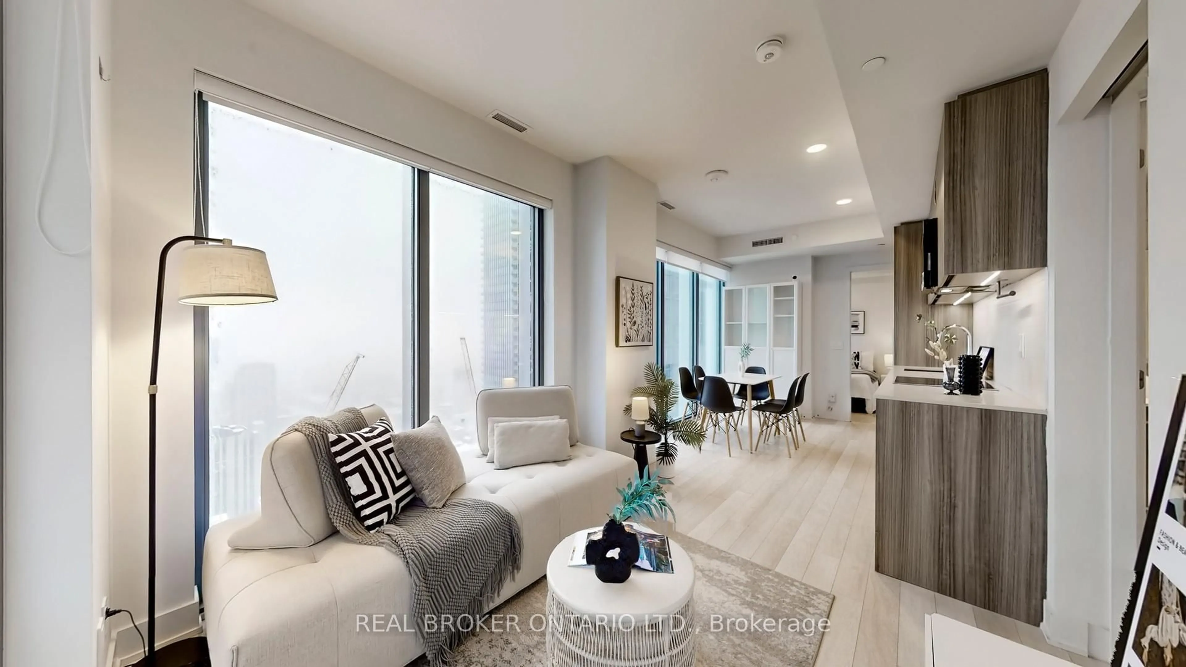 Living room with furniture, unknown for 8 Cumberland St #4103, Toronto Ontario M4W 0B6