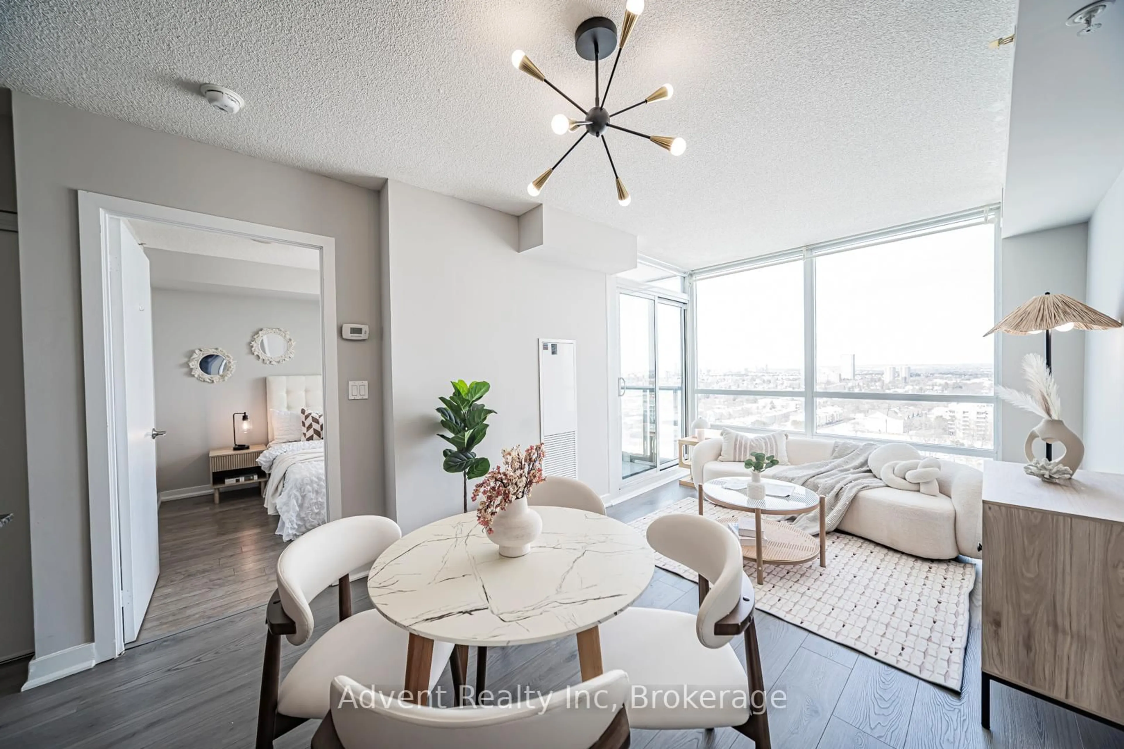 Unknown for 5740 Yonge St #1706, Toronto Ontario M2M 0B1