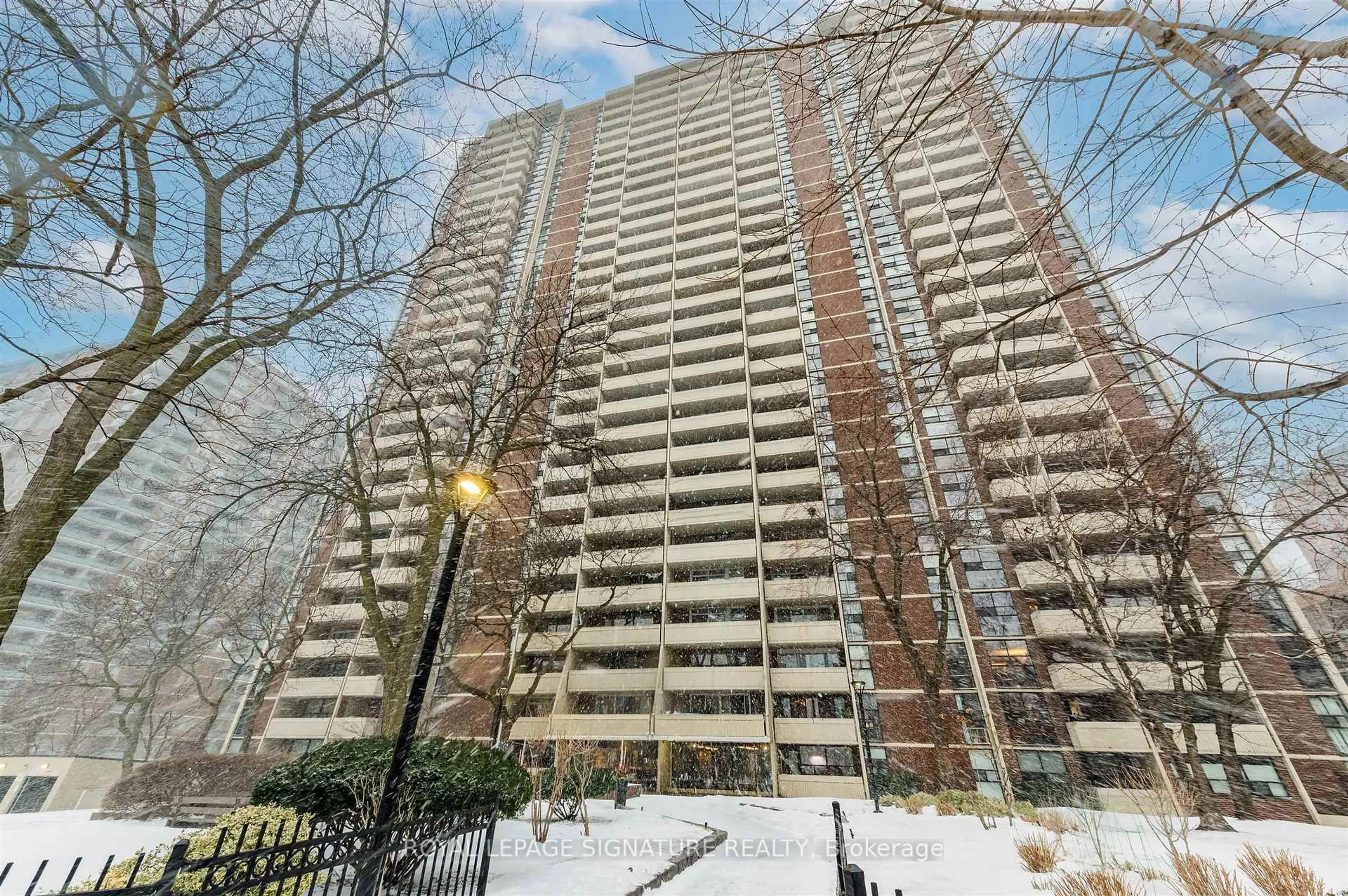 Unknown for 40 Homewood Ave #2108, Toronto Ontario M4Y 2K2