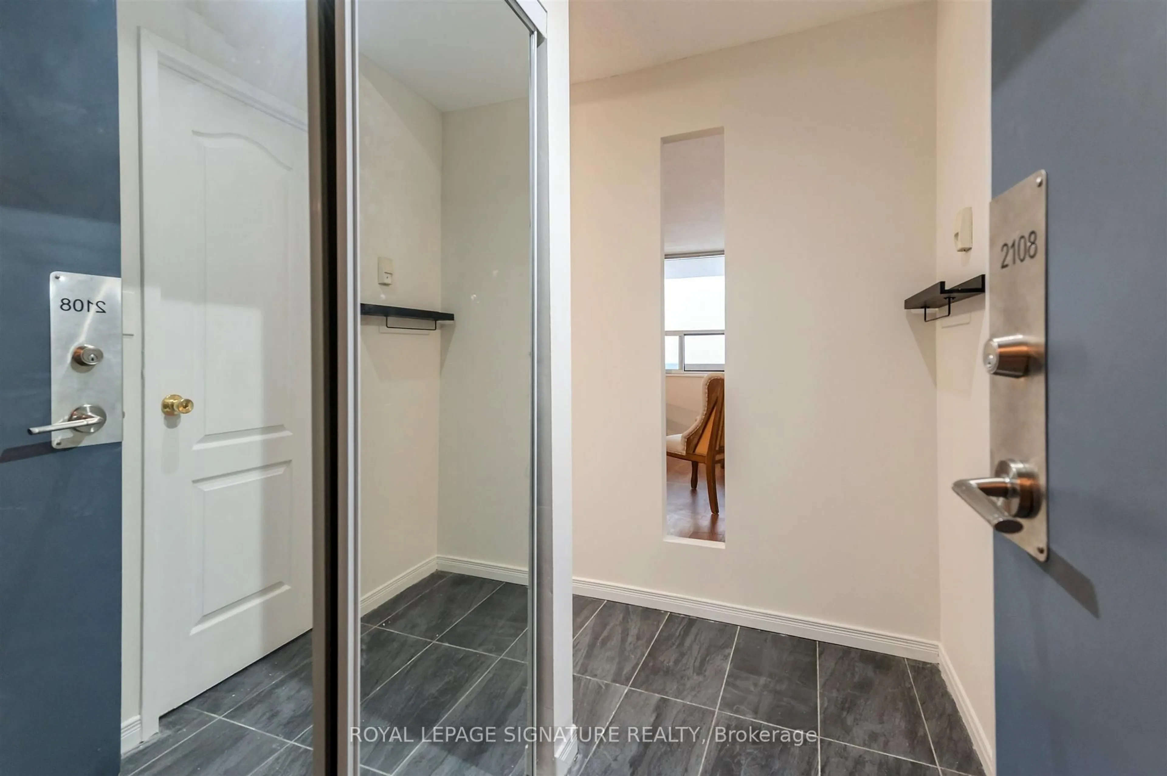 Unknown for 40 Homewood Ave #2108, Toronto Ontario M4Y 2K2