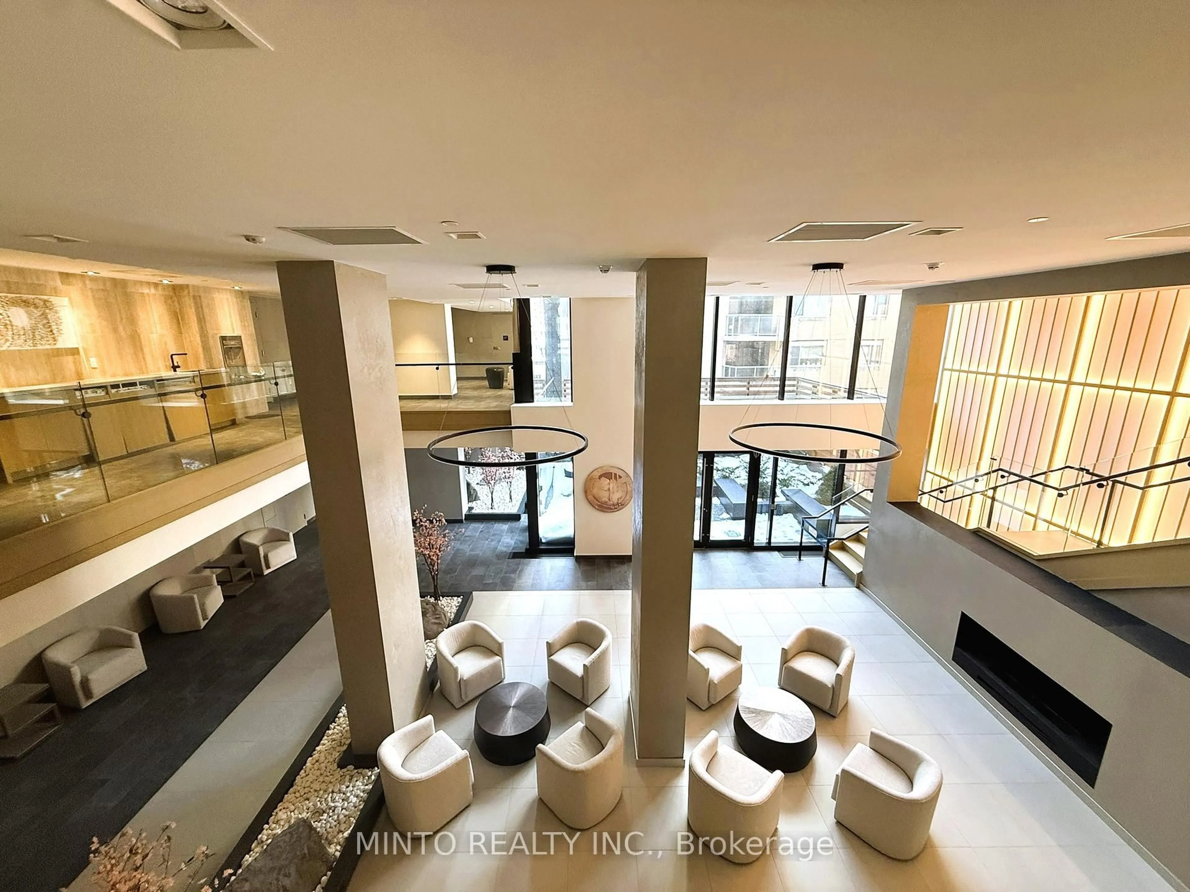 Indoor foyer for 89 Church St #2704, Toronto Ontario M5C 0B7