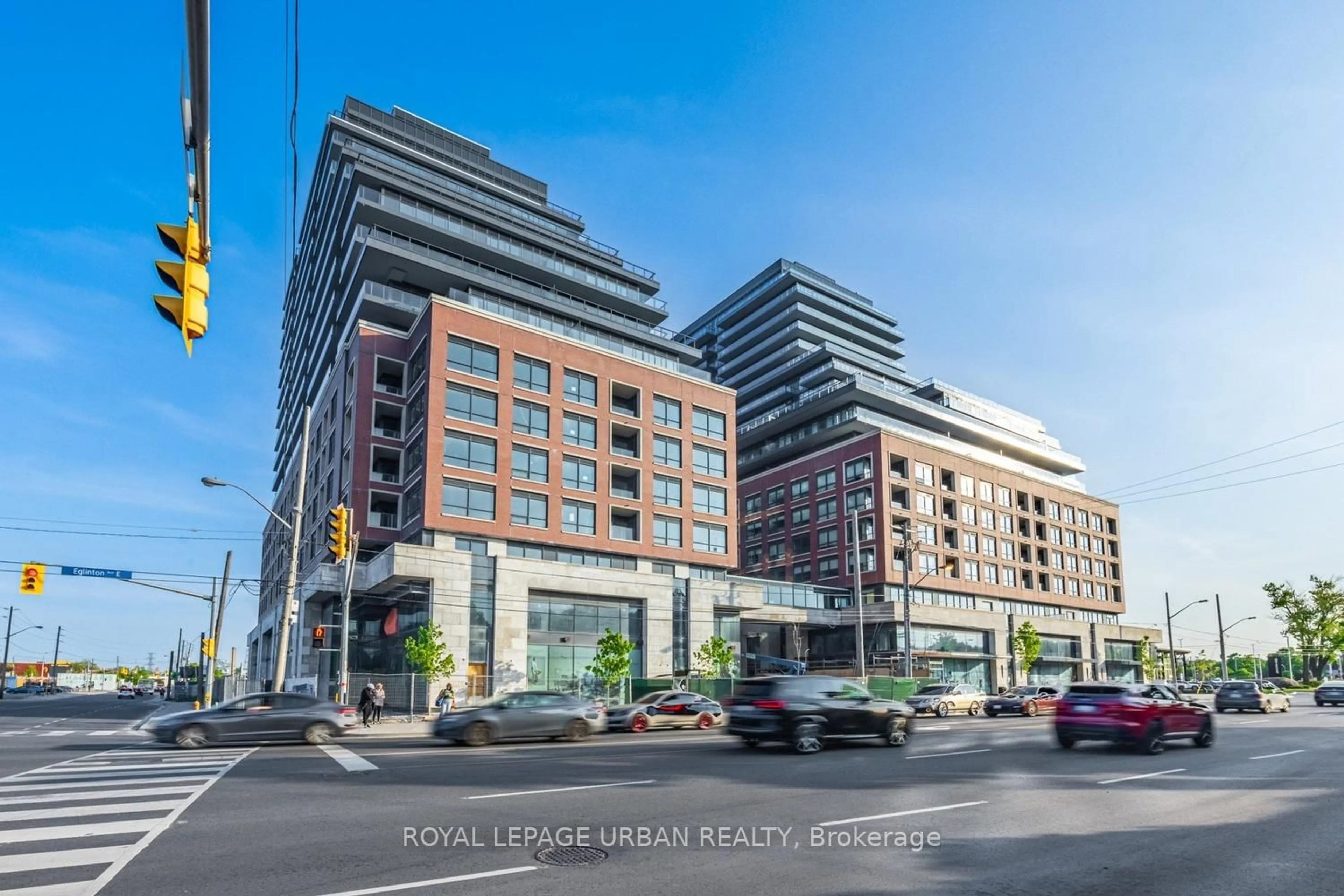 Indoor foyer for 33 Frederick Todd Way #505, Toronto Ontario M1S 2K2