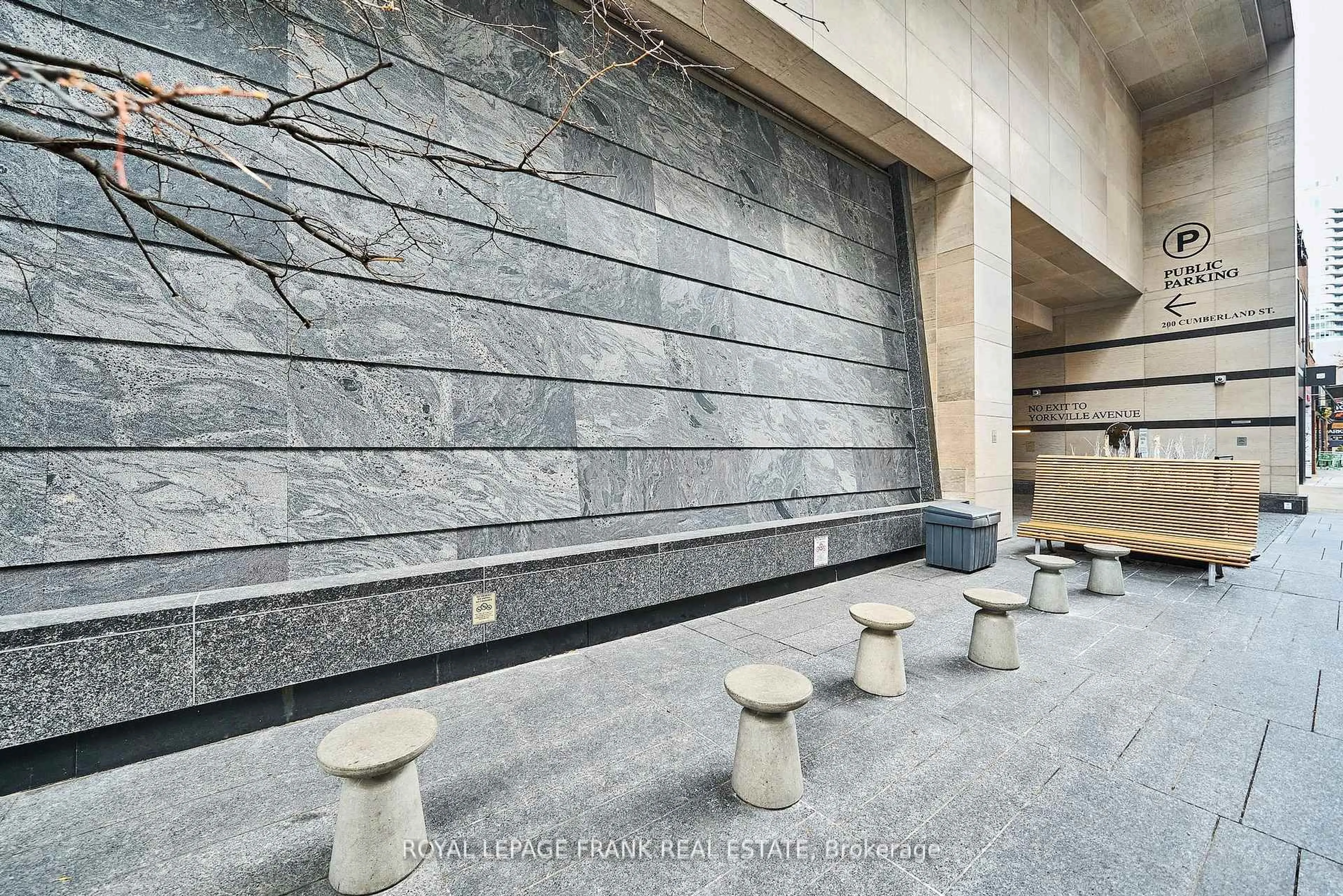 Unknown for 188 Cumberland St #2005, Toronto Ontario M5R 0B6