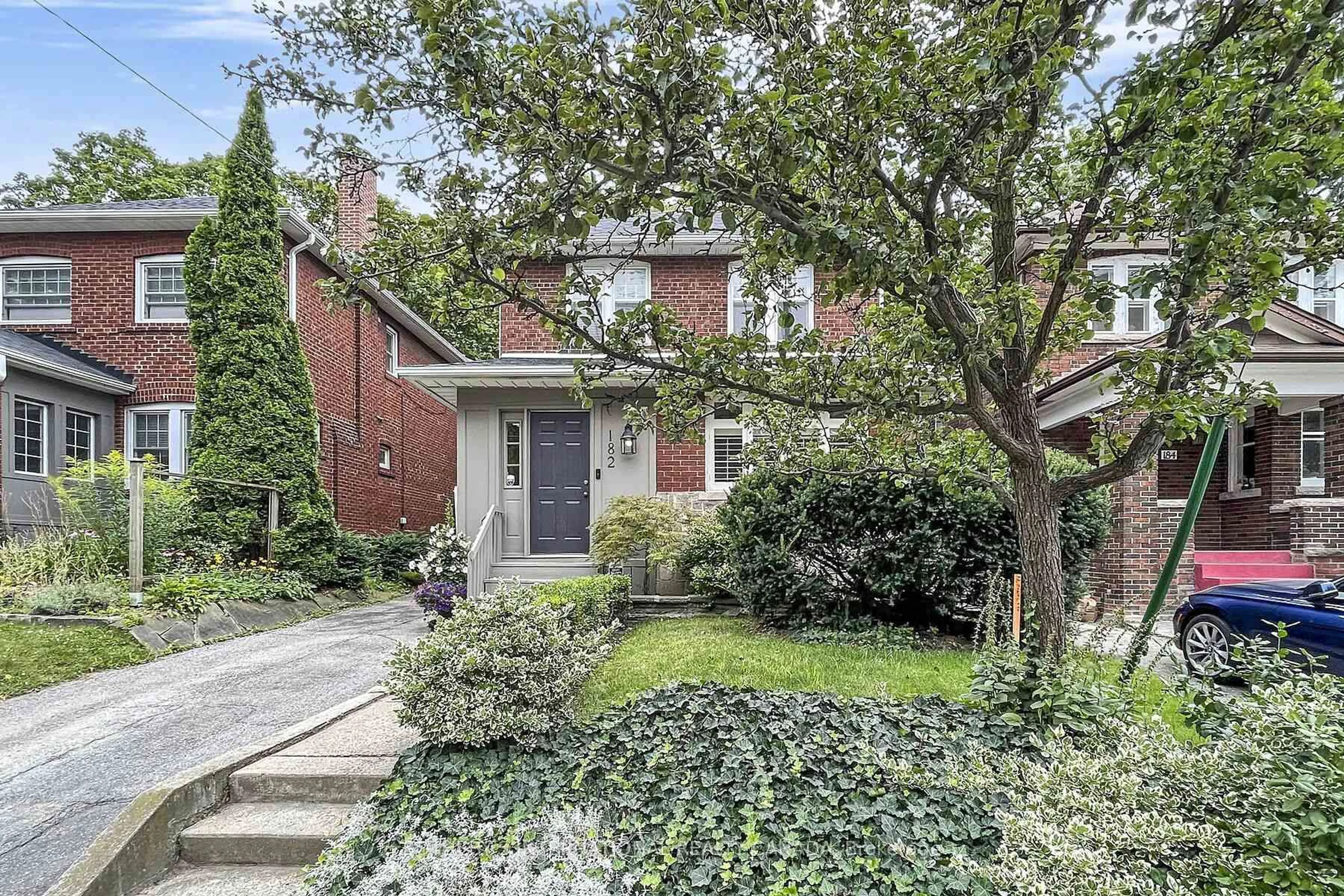 Home with brick exterior material, street for 182 Duplex Ave, Toronto Ontario M5P 2A9