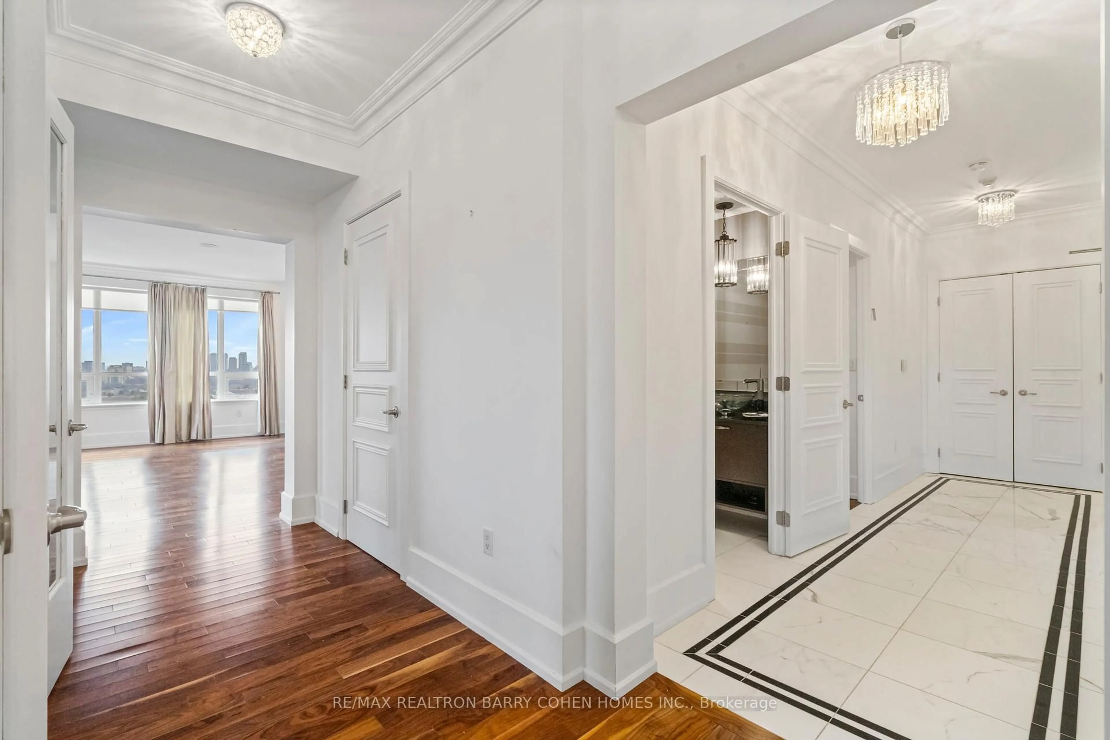 Unknown for 662 Sheppard Ave #805c, Toronto Ontario M2K 3E6