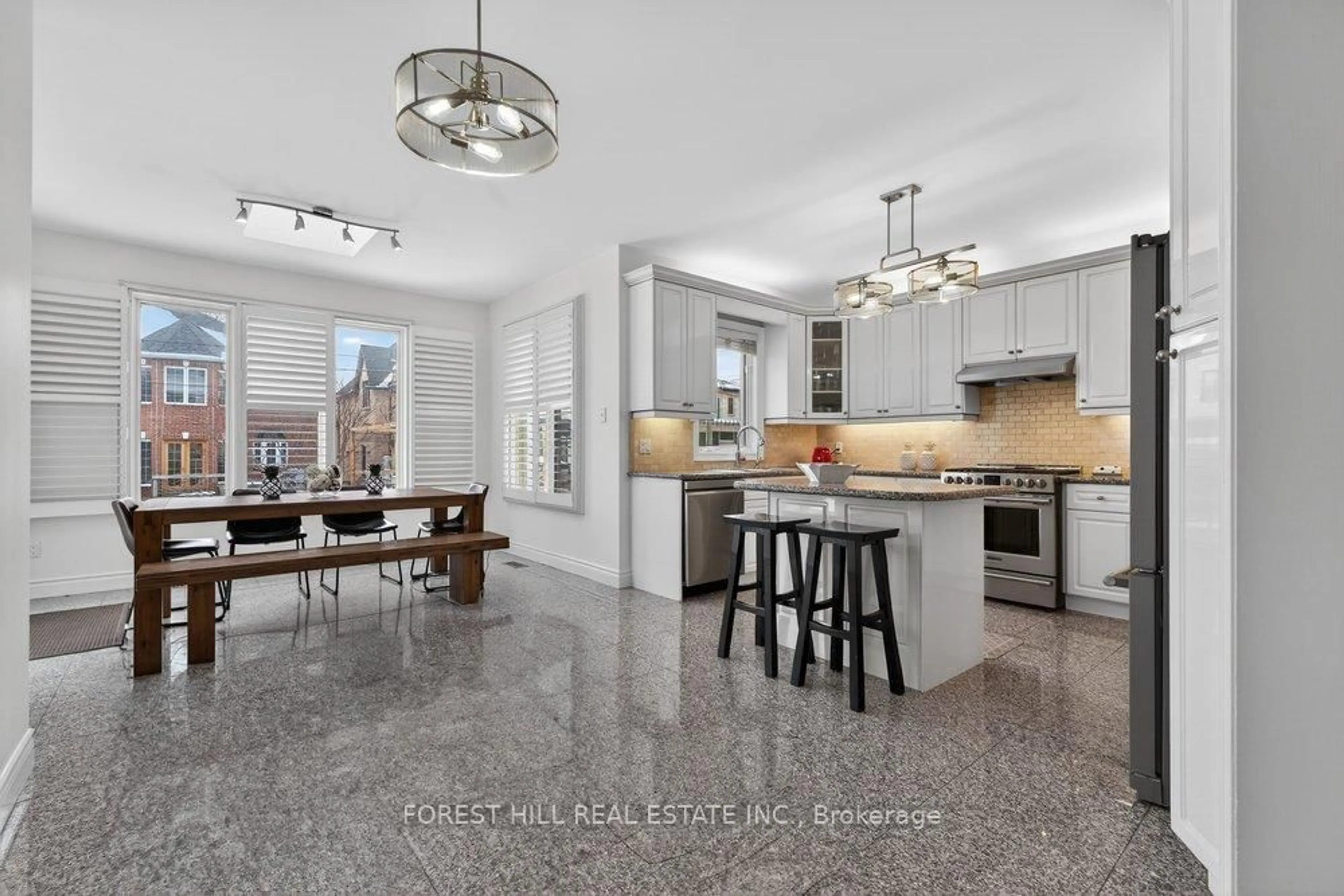 Open concept kitchen, ceramic/tile floor for 337 Greenfield Ave, Toronto Ontario M2N 3E7