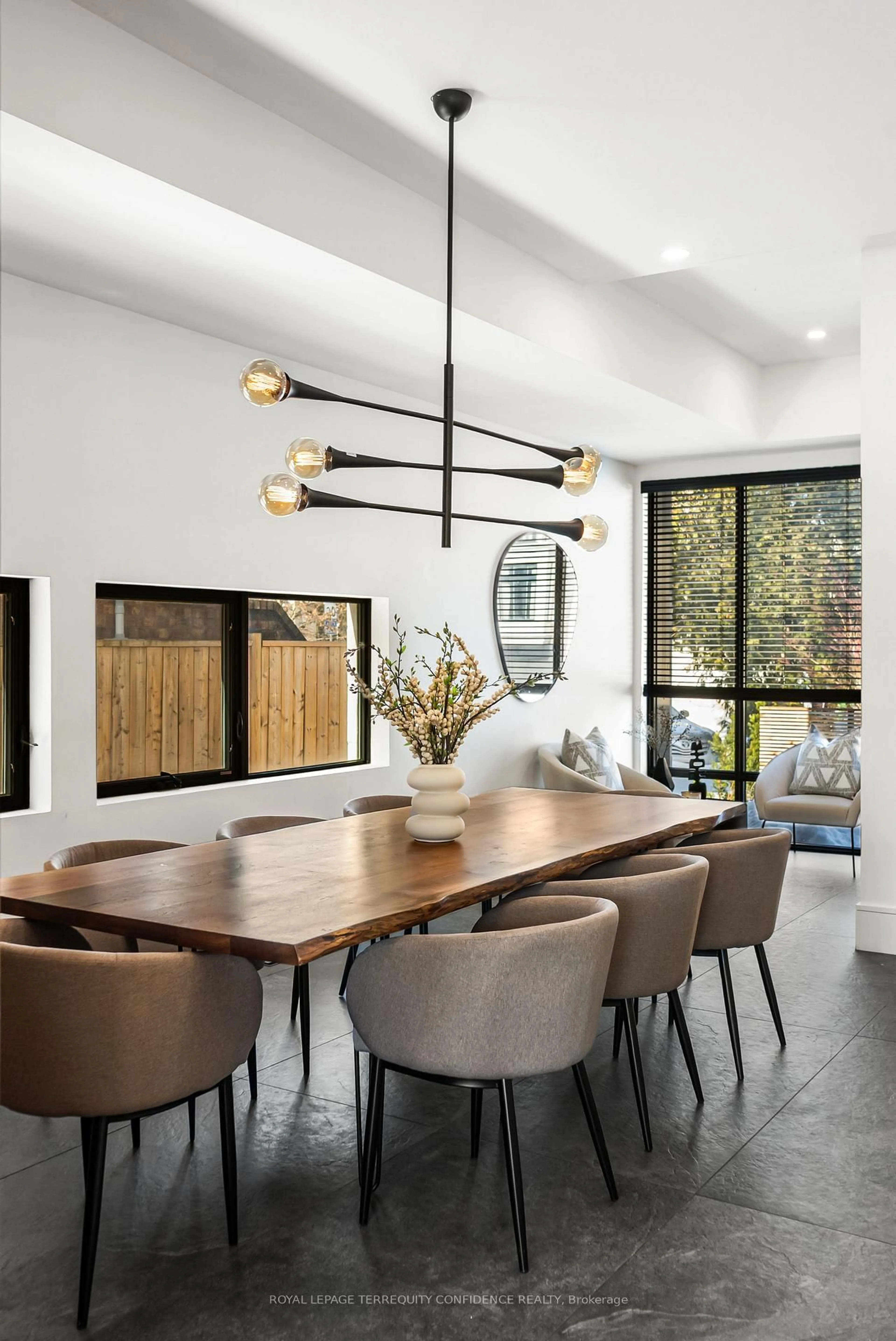 Dining room, unknown for 299 Hounslow Ave, Toronto Ontario M2R 1H4