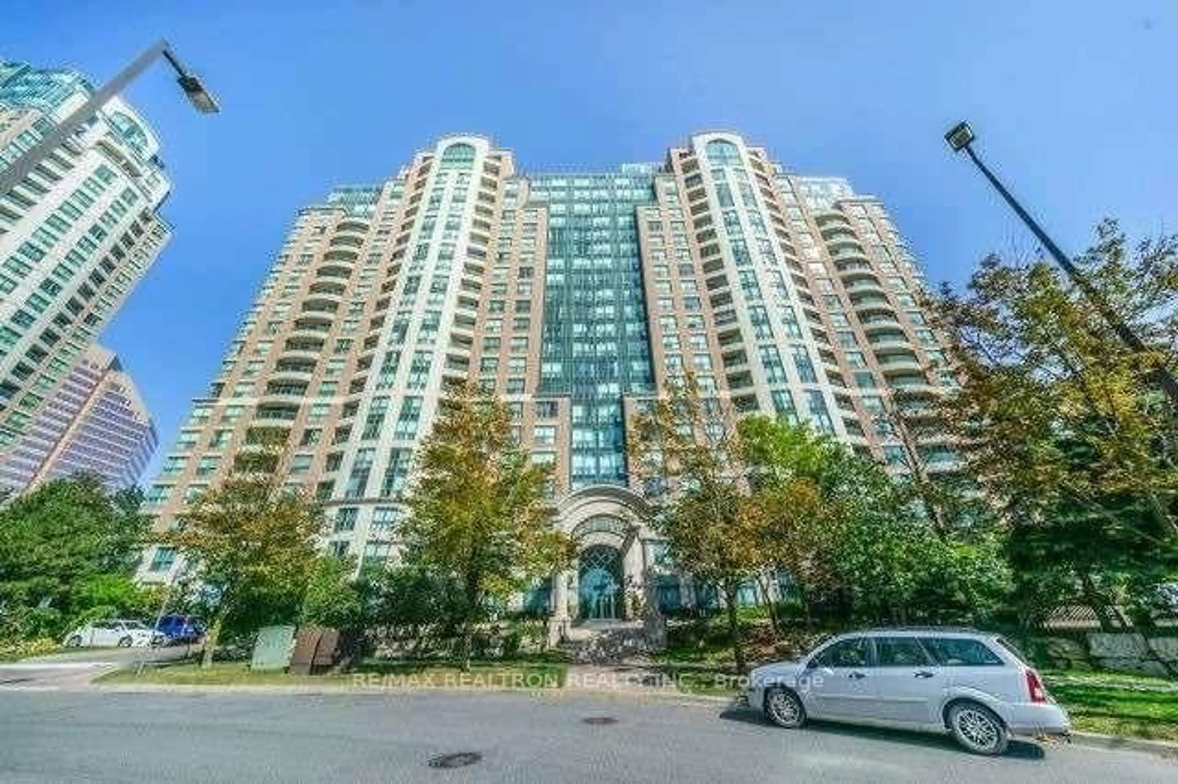 Unknown for 23 Lorraine Dr #Uph5, Toronto Ontario M2N 6Z5