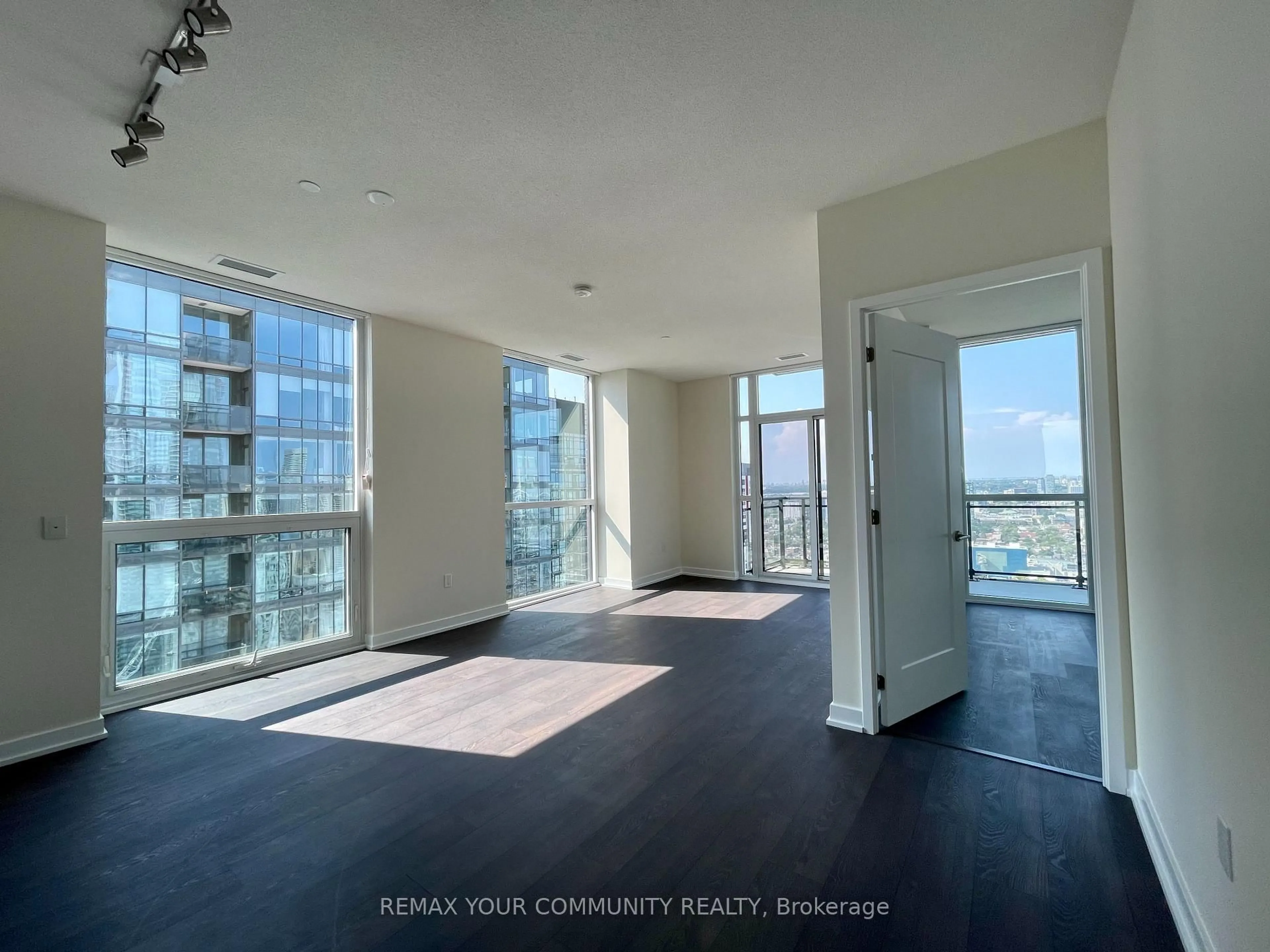 A pic of a room for 99 John St #4007, Toronto Ontario M5V 0S6