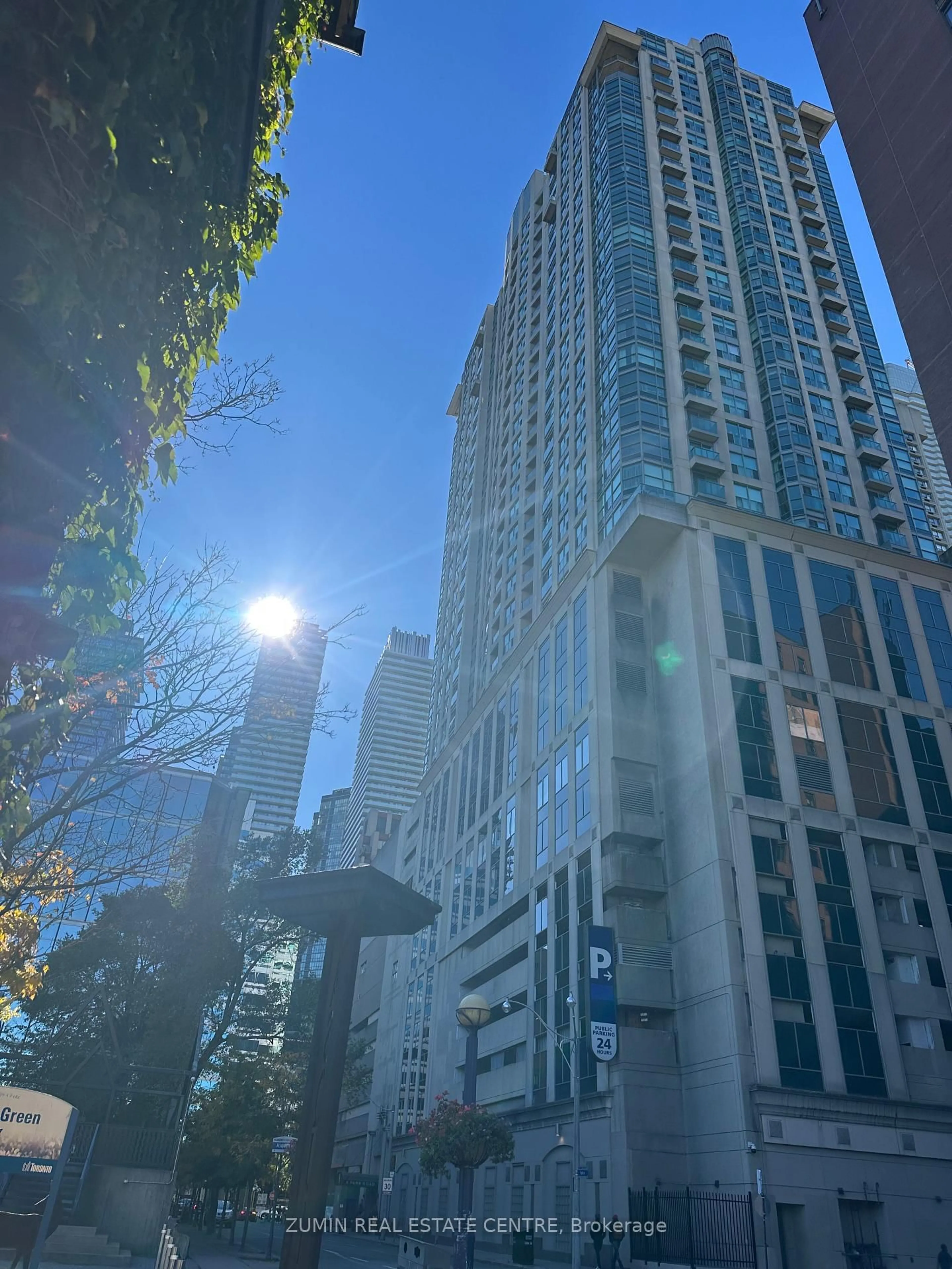 A pic from outside/outdoor area/front of a property/back of a property/a pic from drone, city buildings view from balcony for 8 Park Rd #2116, Toronto Ontario M4W 3S5