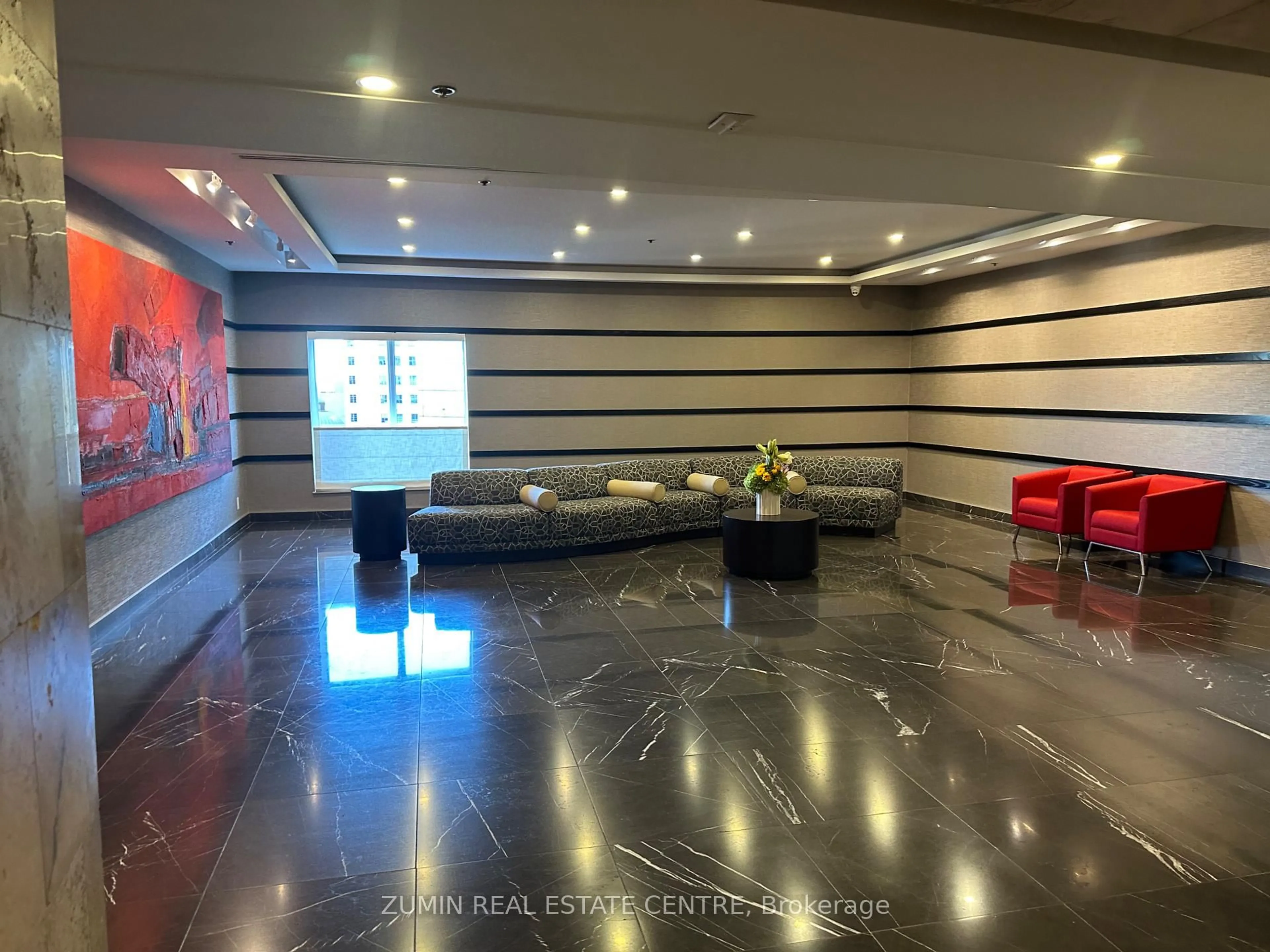 Lobby for 8 Park Rd #2116, Toronto Ontario M4W 3S5