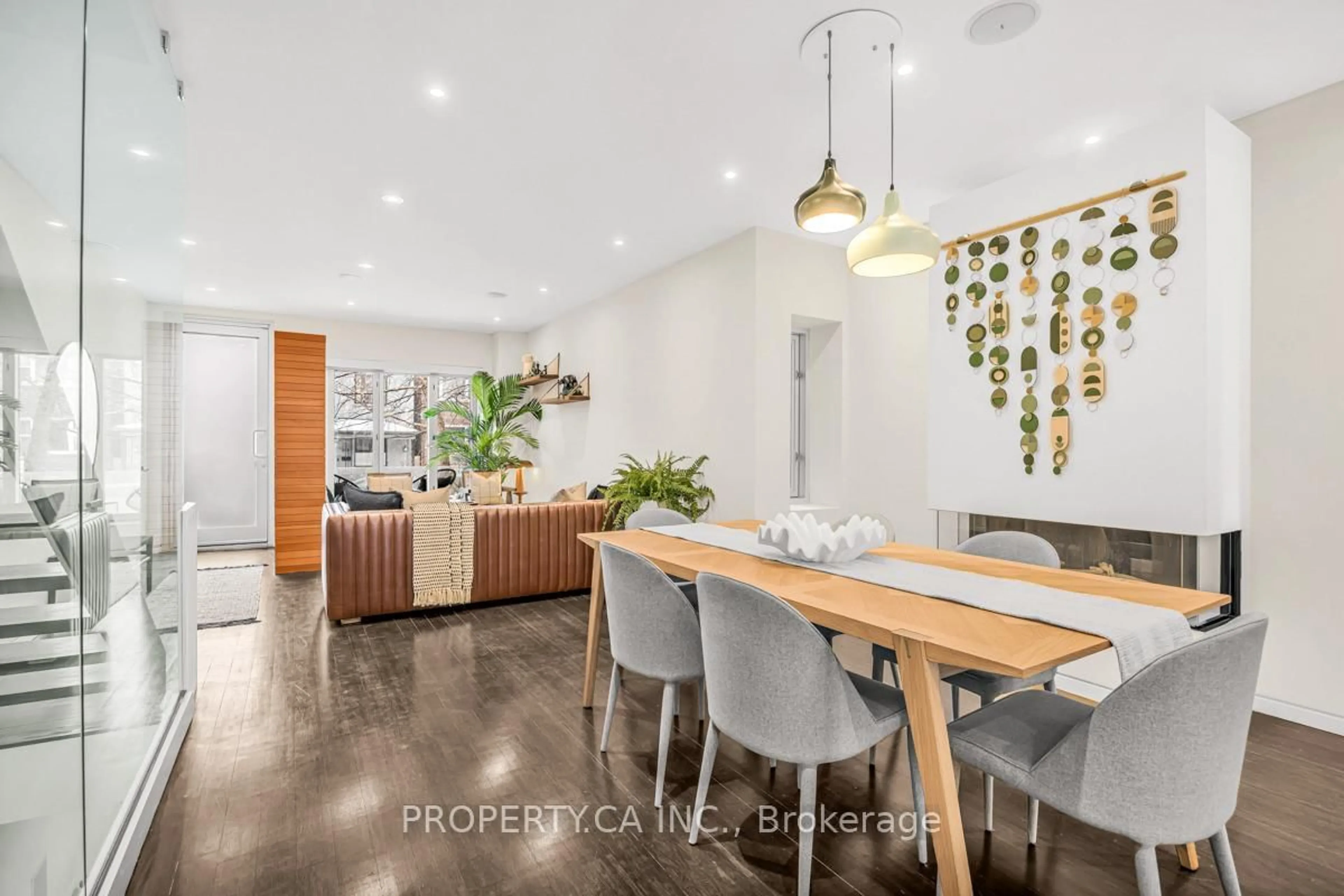 Dining room, unknown for 270 Euclid Ave, Toronto Ontario M6J 2K2