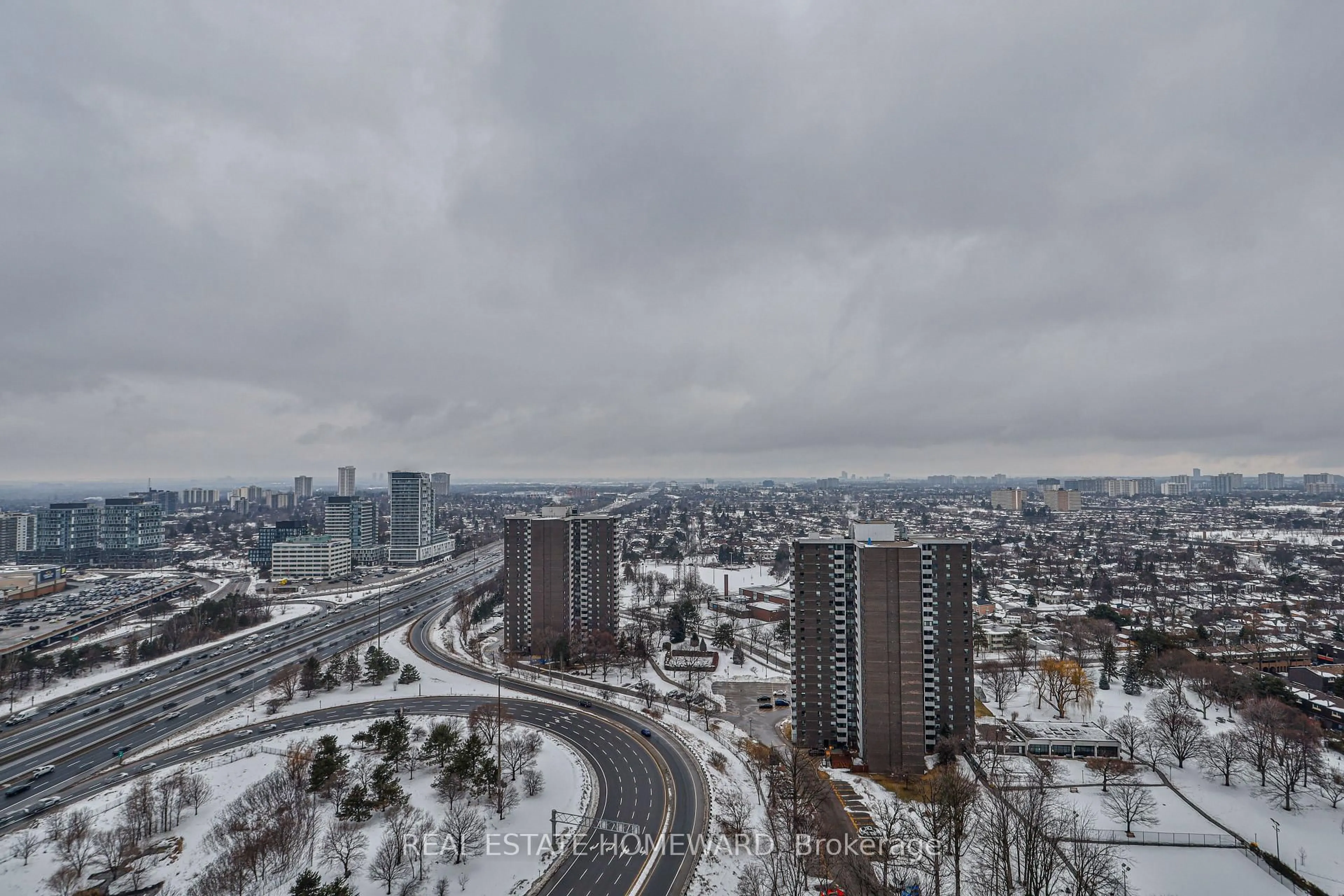 A pic from outside/outdoor area/front of a property/back of a property/a pic from drone, city buildings view from balcony for 2015 Sheppard Ave #2806, Toronto Ontario M2J 1W6