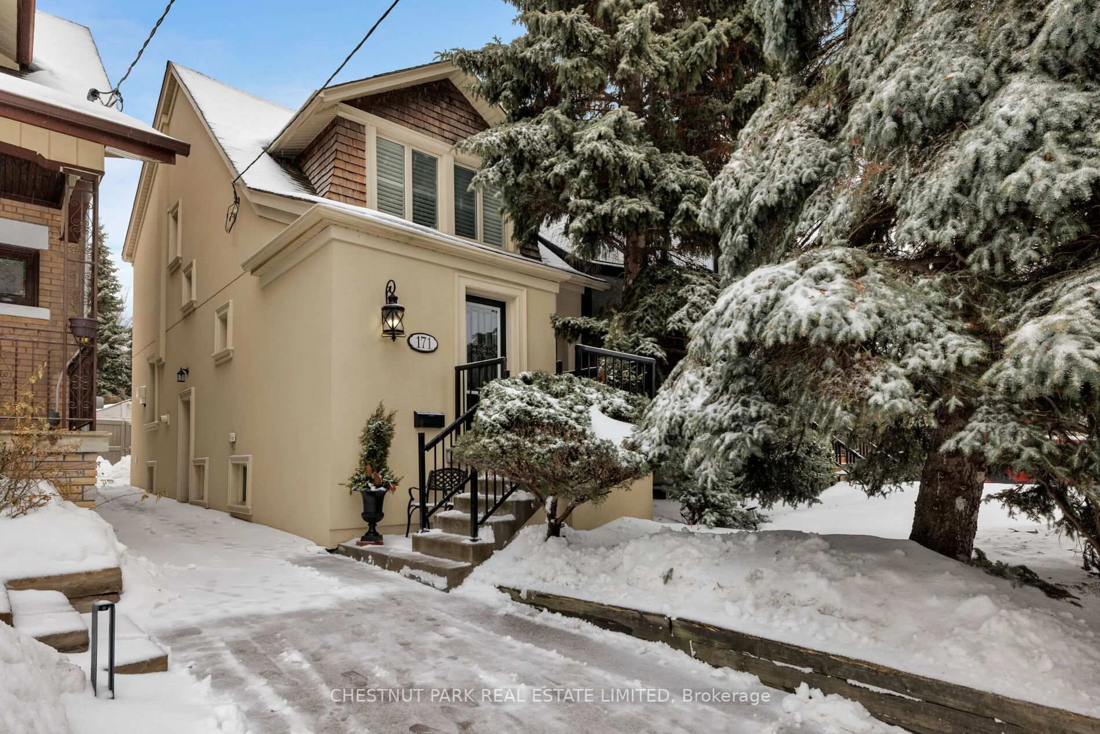 Unknown for 171 Glenholme Ave, Toronto Ontario M6E 3C5