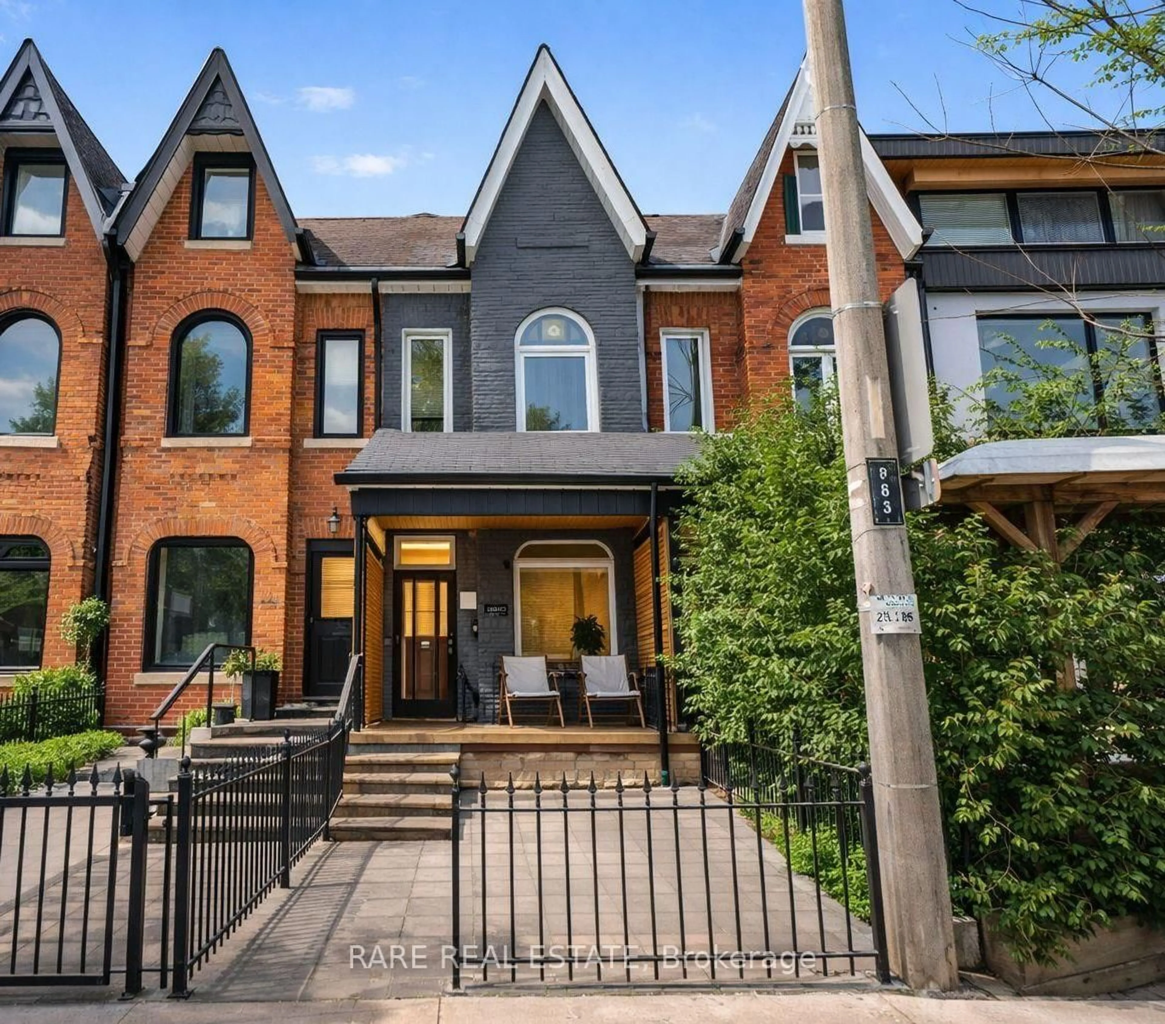 Home with brick exterior material, street for 223 1/2 Borden St, Toronto Ontario M5S 2N5