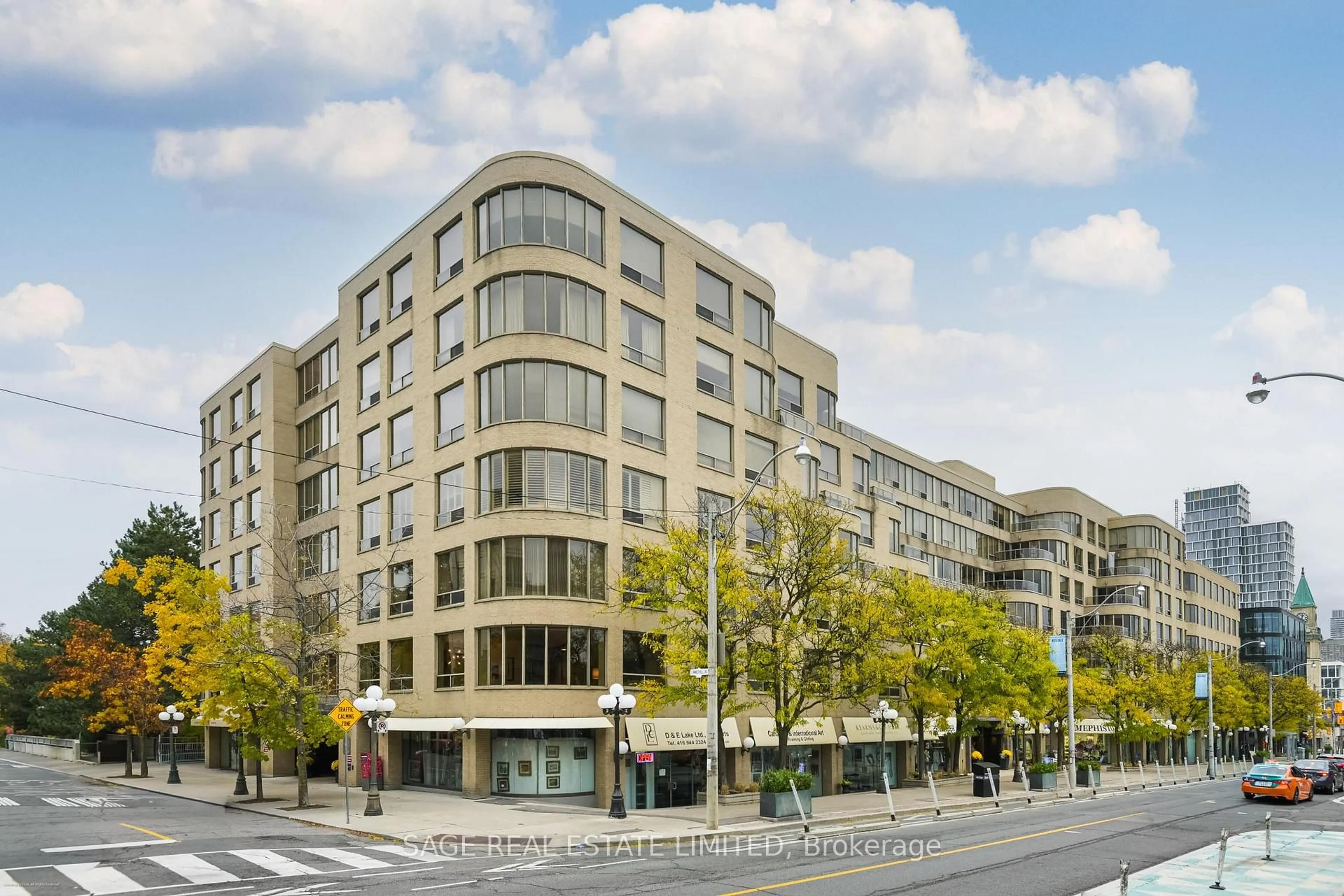 Unknown for 1177 Yonge St #207, Toronto Ontario M4T 2Y4