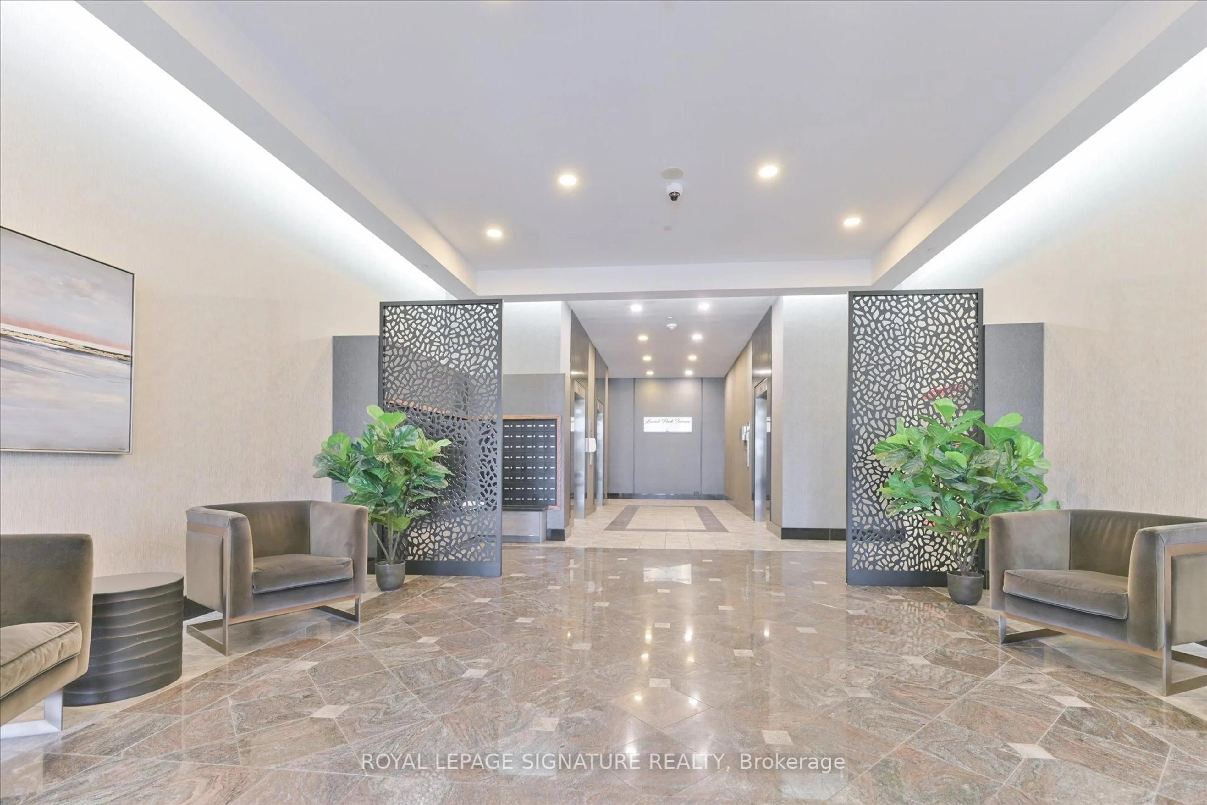 Lobby for 1 Leaside Park Dr #709, Toronto Ontario M4H 1R1