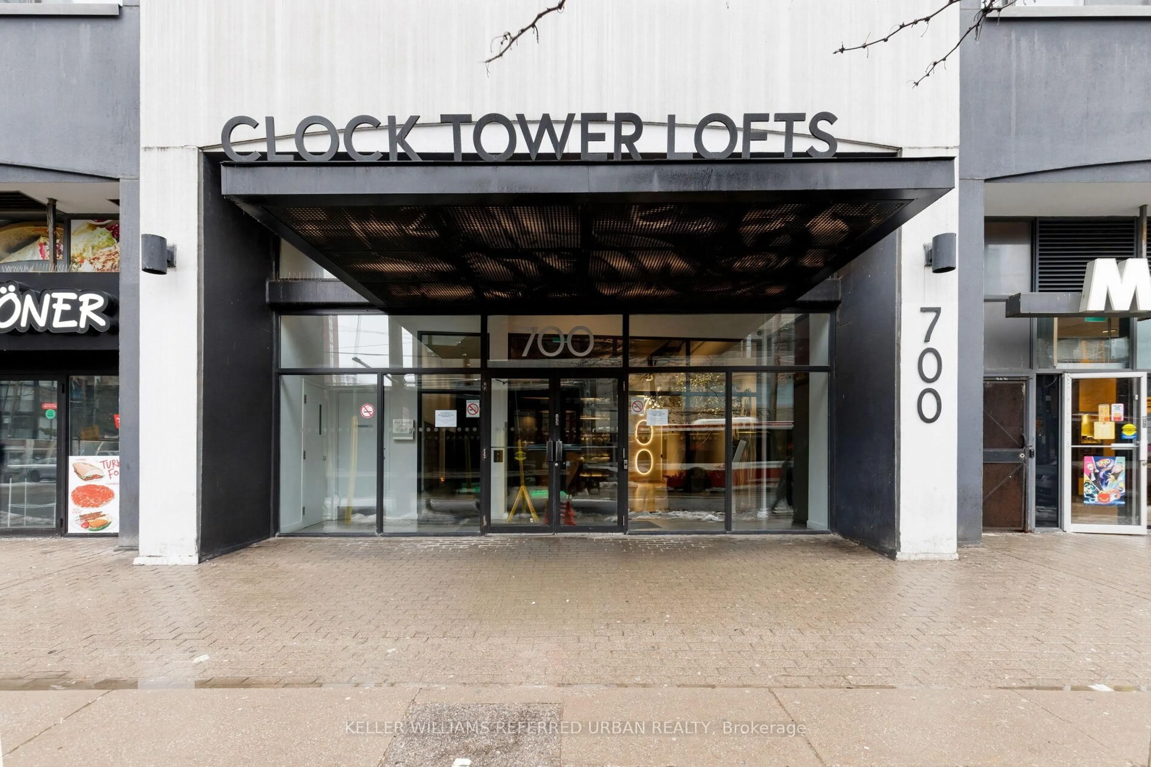 Lobby for 700 King St #804, Toronto Ontario M5V 2Y6