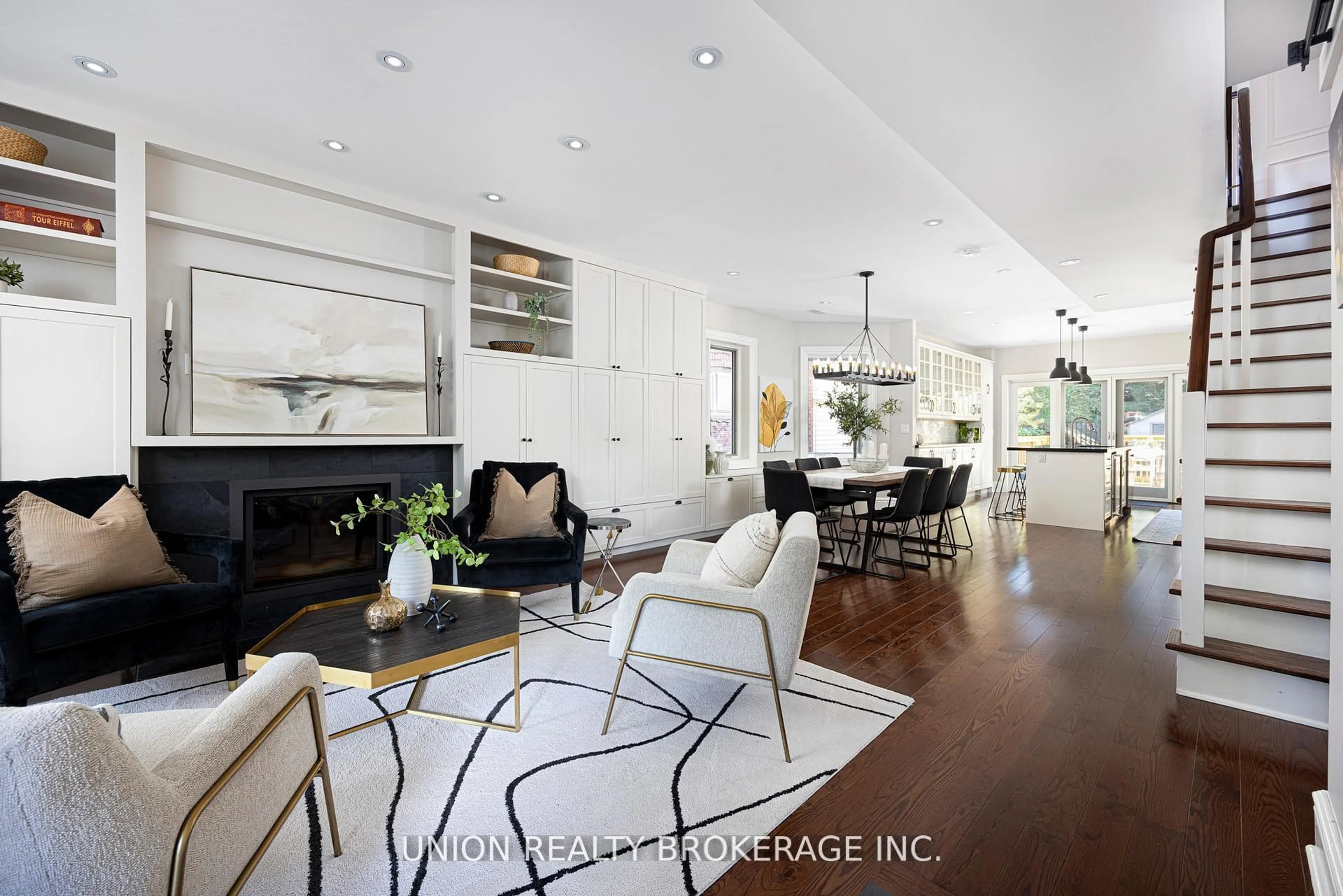 Unknown for 6 Jean St, Toronto Ontario M4W 3A7