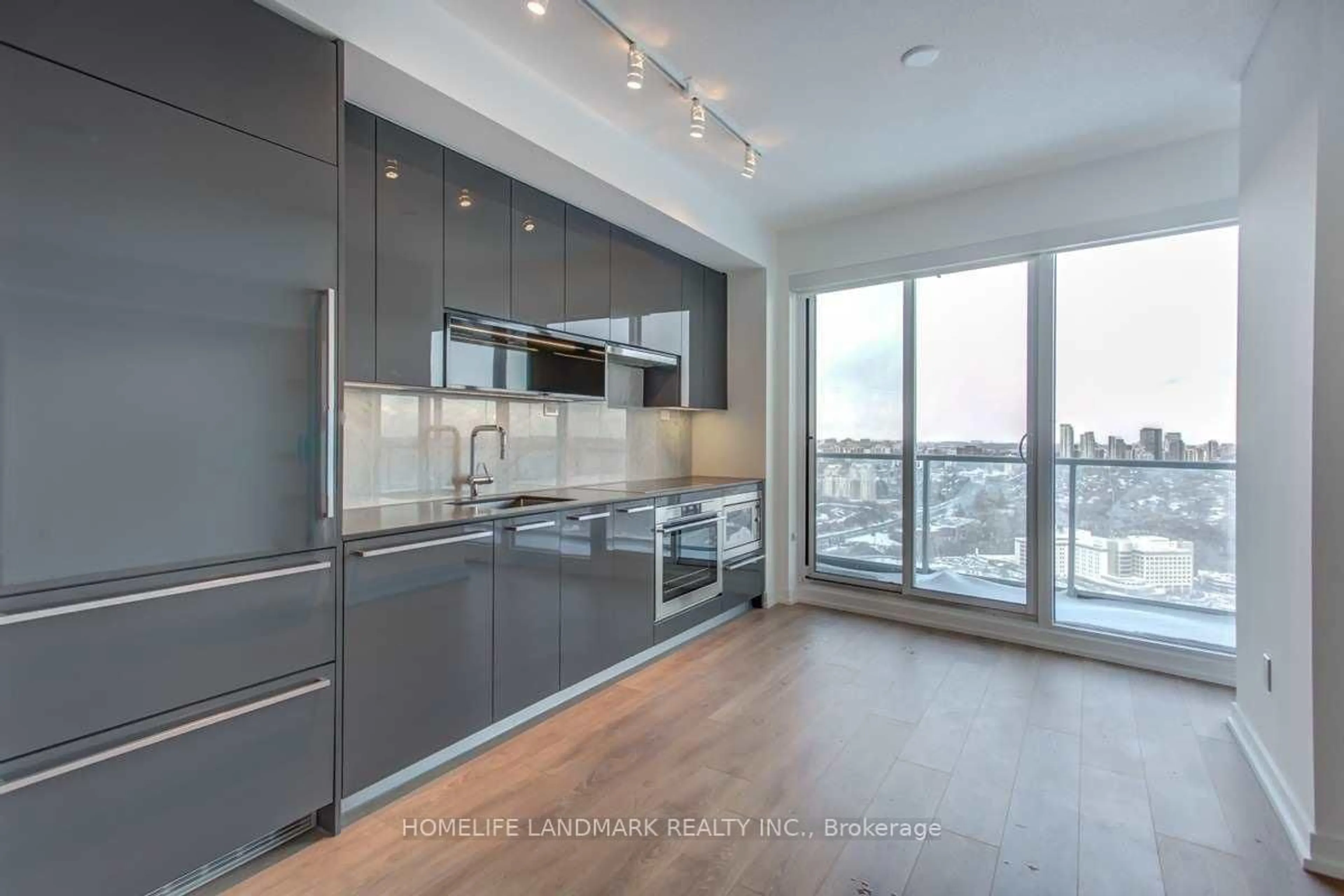 Unknown for 117 Mcmahon Dr #2011, Toronto Ontario M2K 0E4