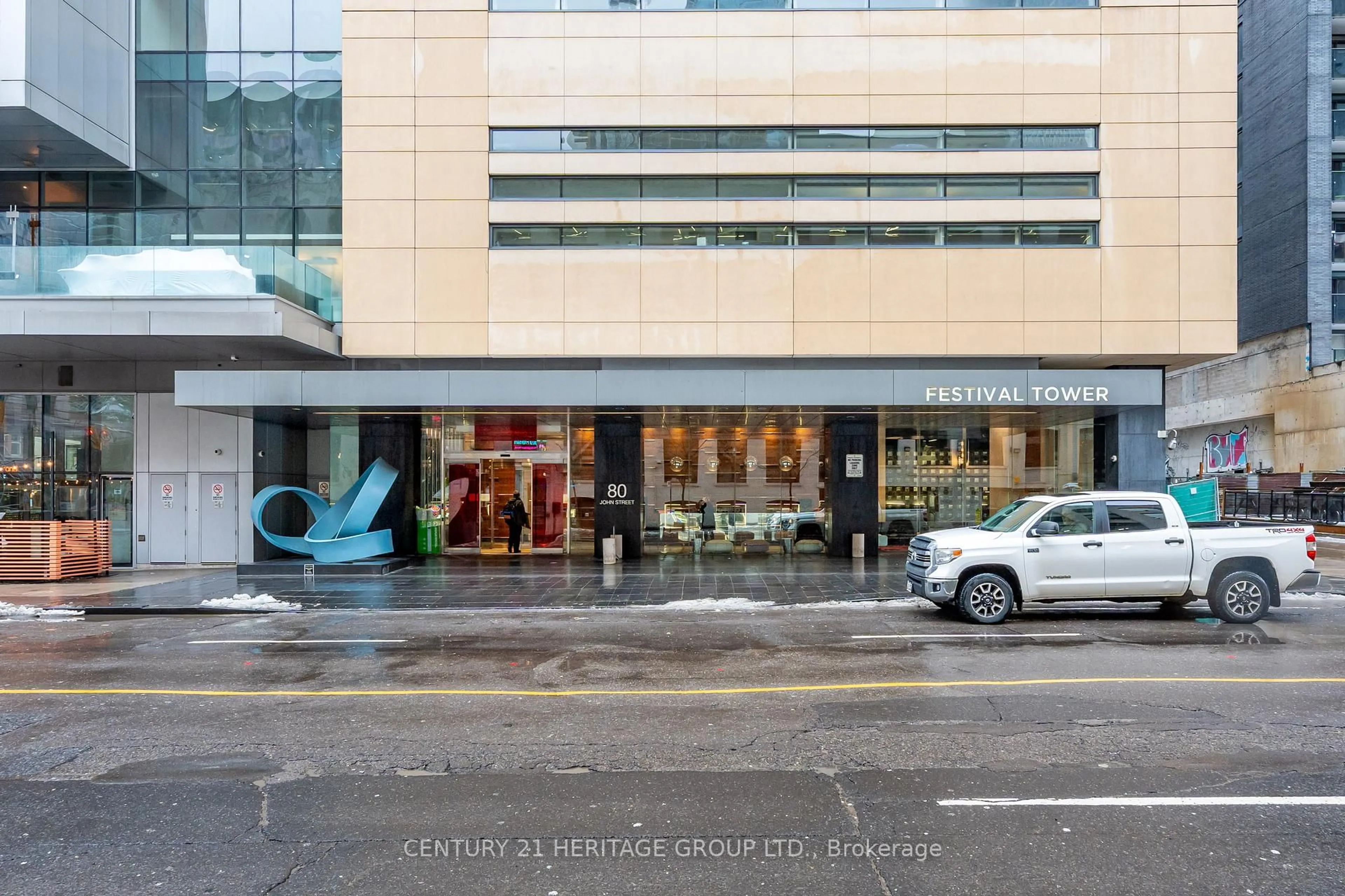 Lobby for 80 John St #2303, Toronto Ontario M5V 3X4