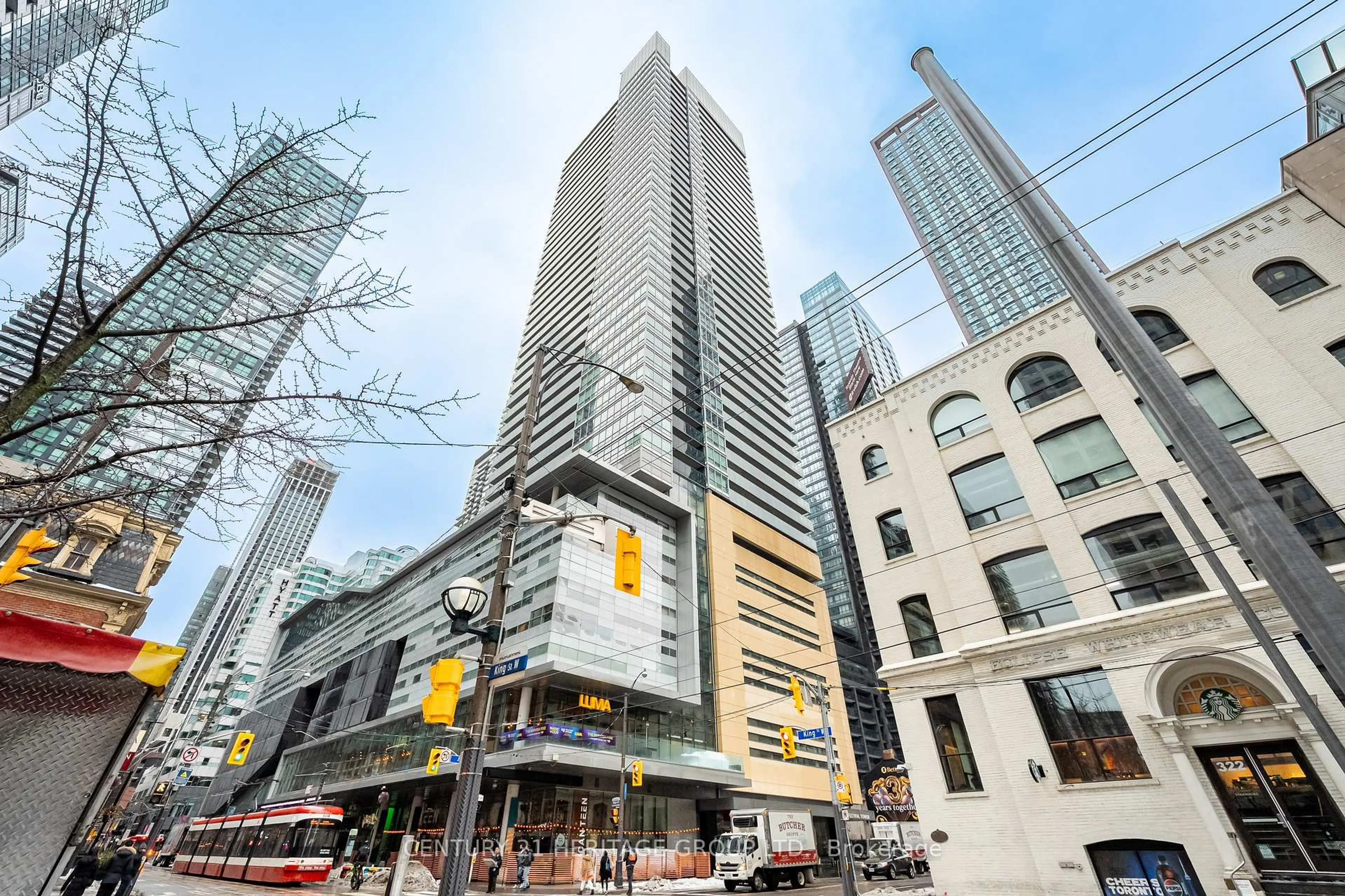 Patio, unknown for 80 John St #2303, Toronto Ontario M5V 3X4