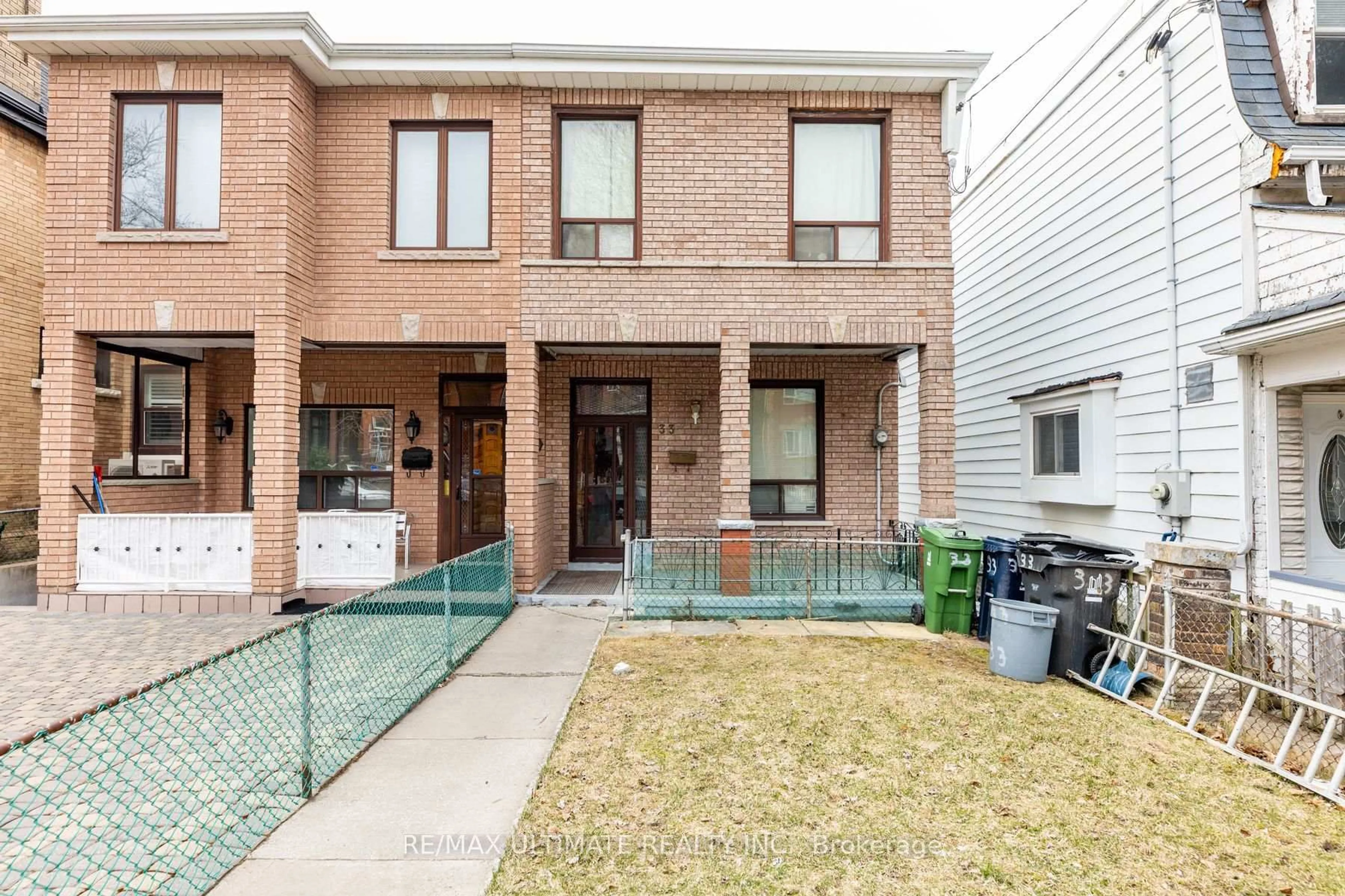 Home with brick exterior material, street for 33 Shannon St, Toronto Ontario M6J 2E6