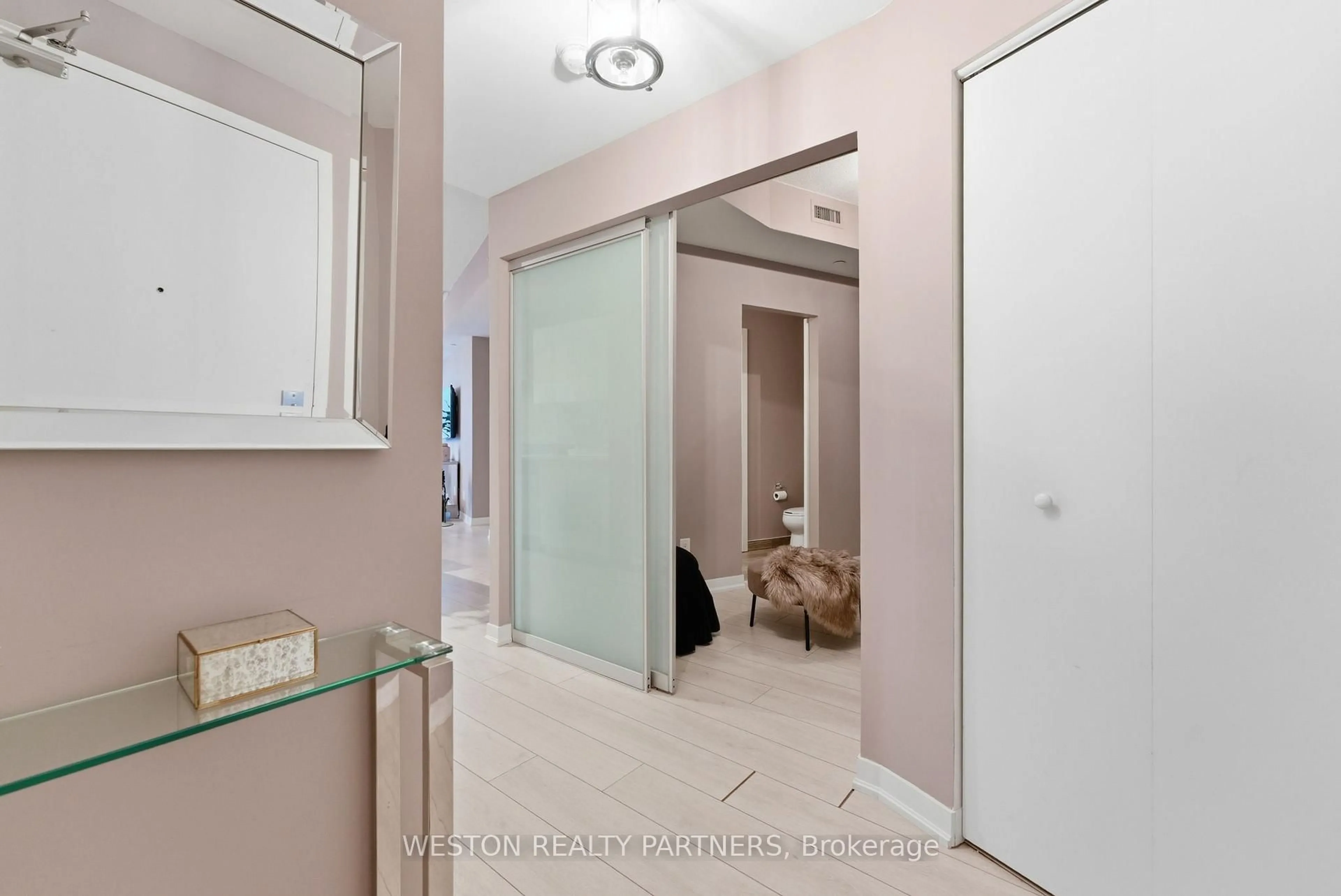 Indoor entryway for 51 East Liberty St #906, Toronto Ontario M6K 3P8