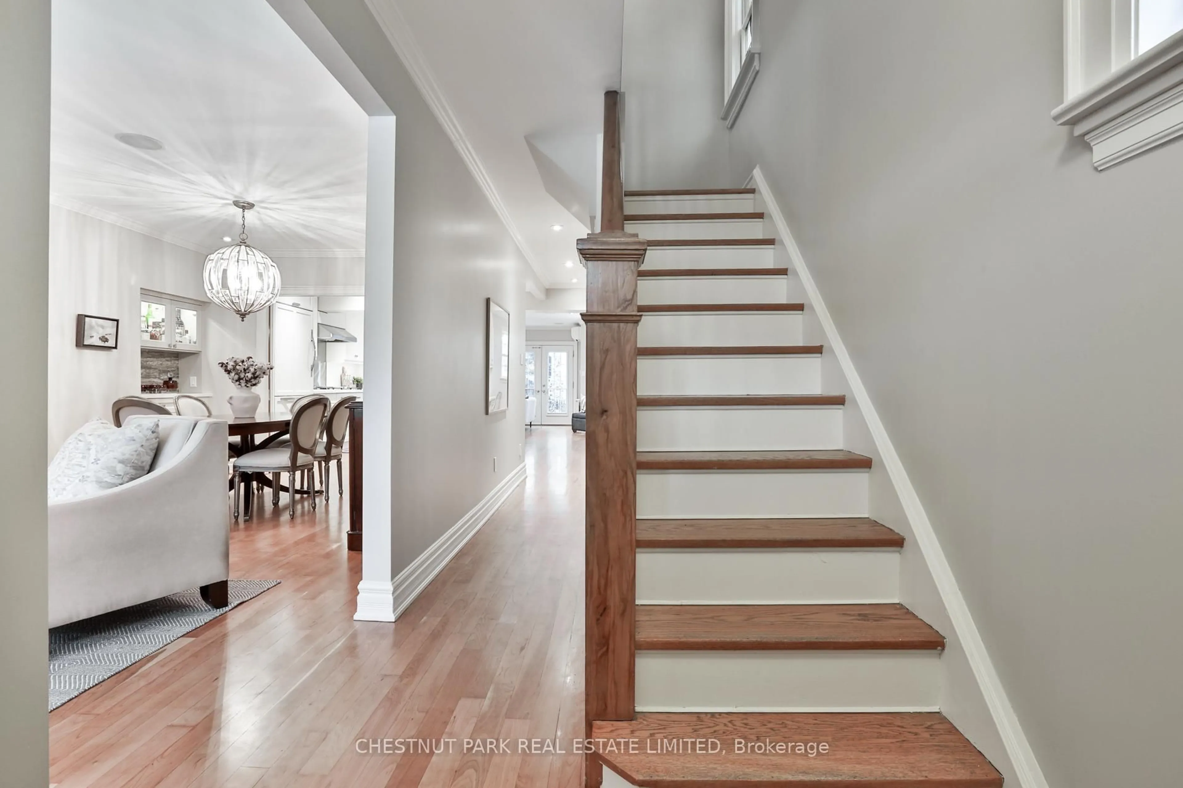 Stairs for 136 Wanless Ave, Toronto Ontario M4N 1W2