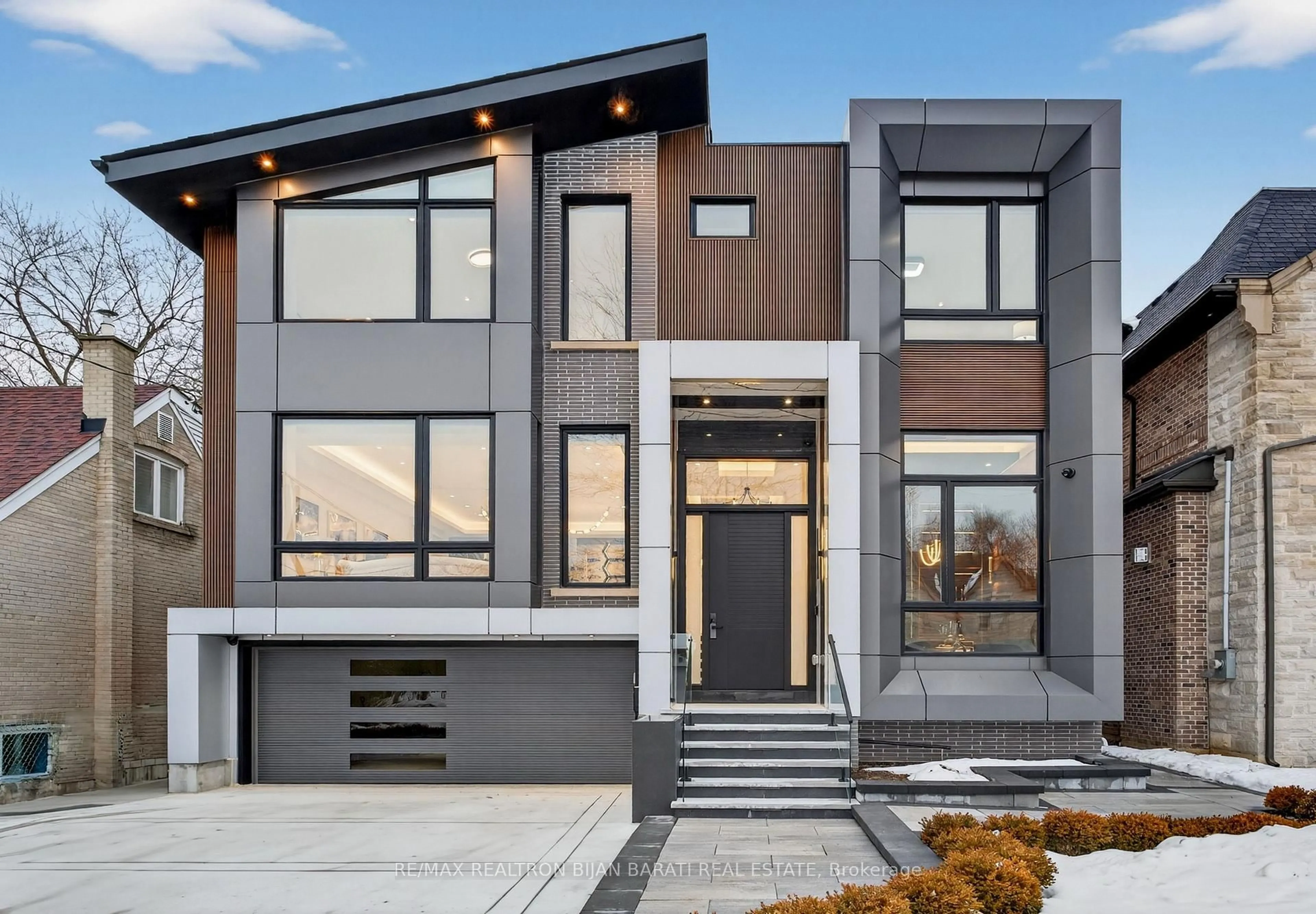 Home with brick exterior material, street for 164 Norton Ave, Toronto Ontario M2N 4A9