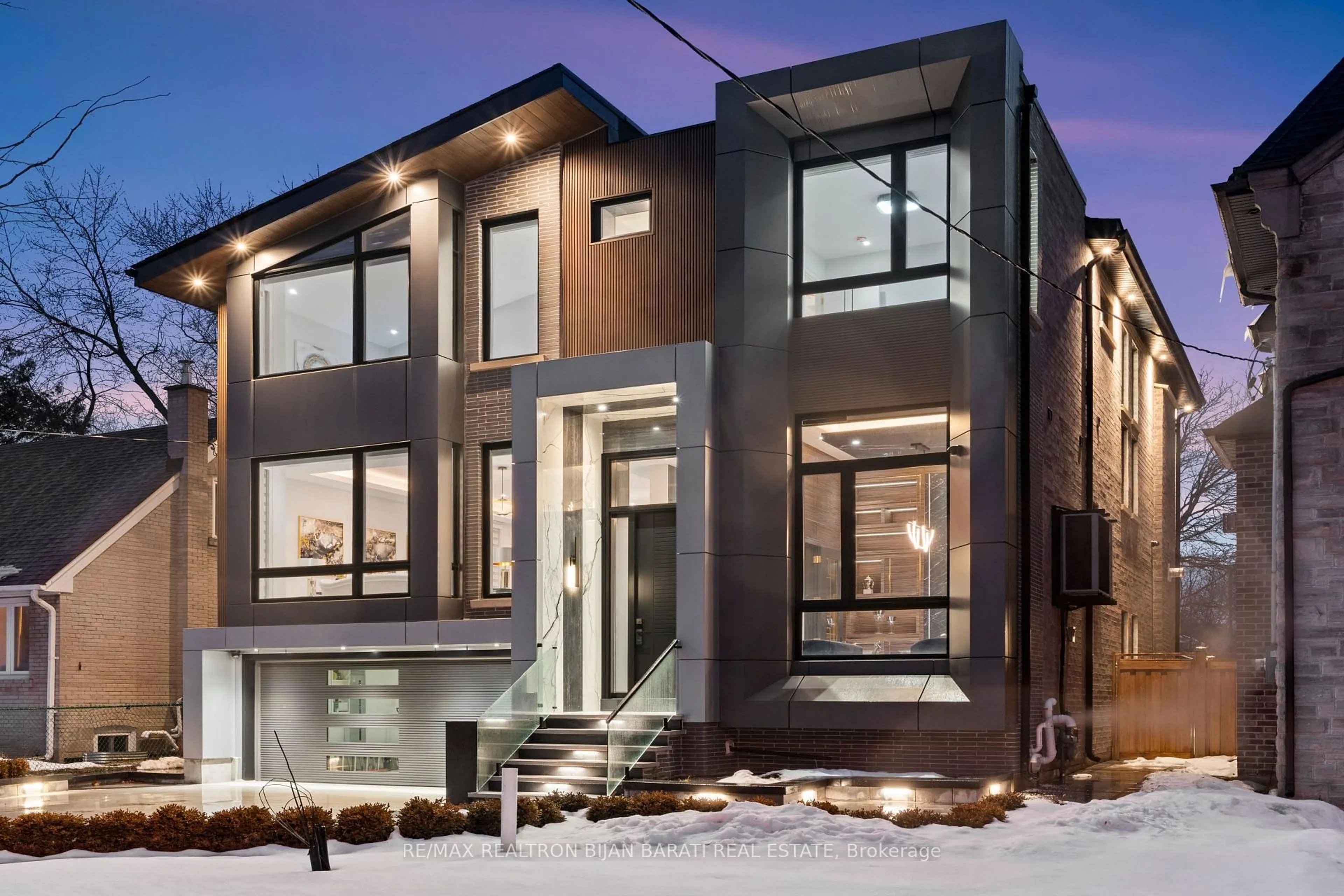 Home with brick exterior material, street for 164 Norton Ave, Toronto Ontario M2N 4A9