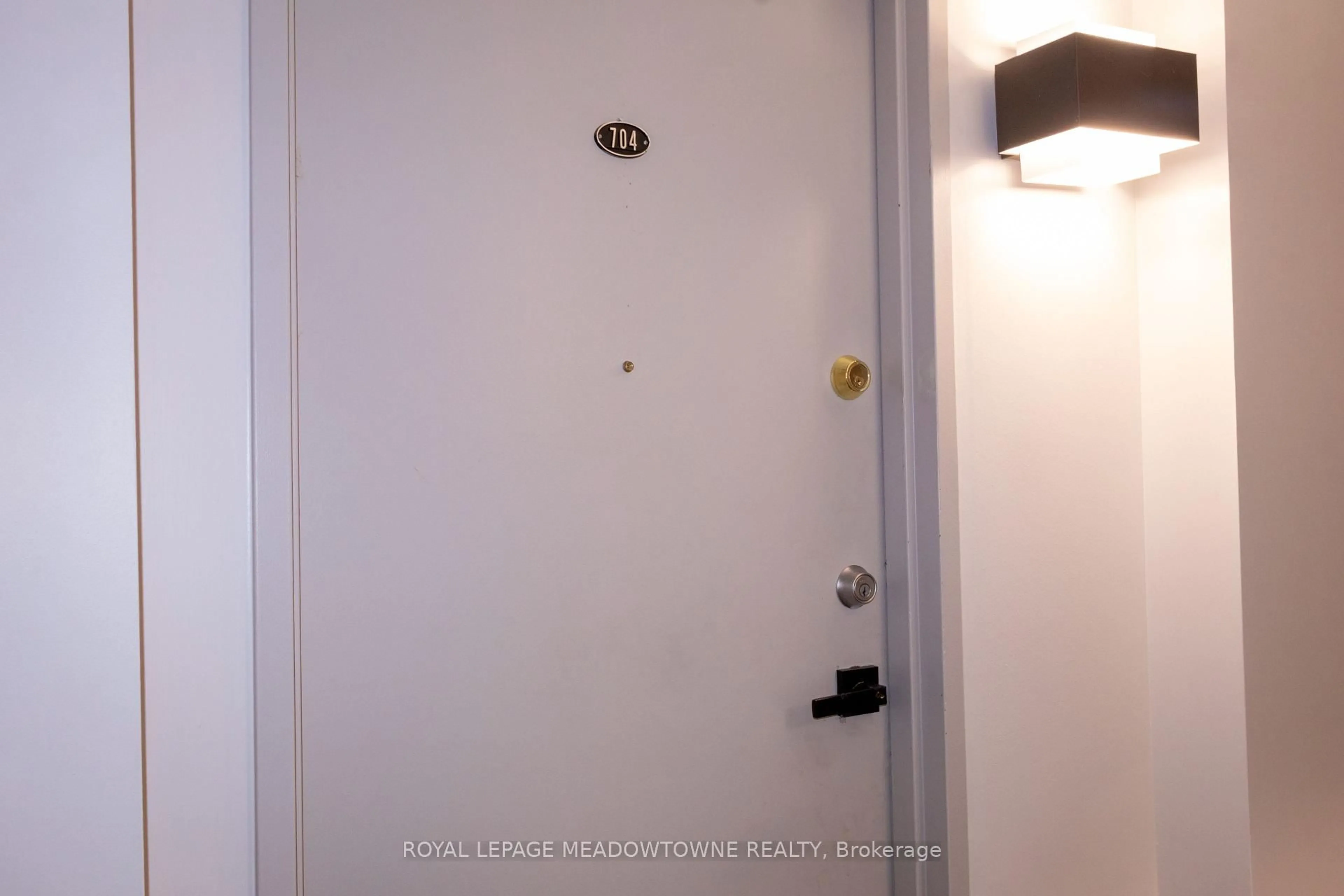 A pic of a room for 1338 York Mills Rd #704, Toronto Ontario M3A 3M3