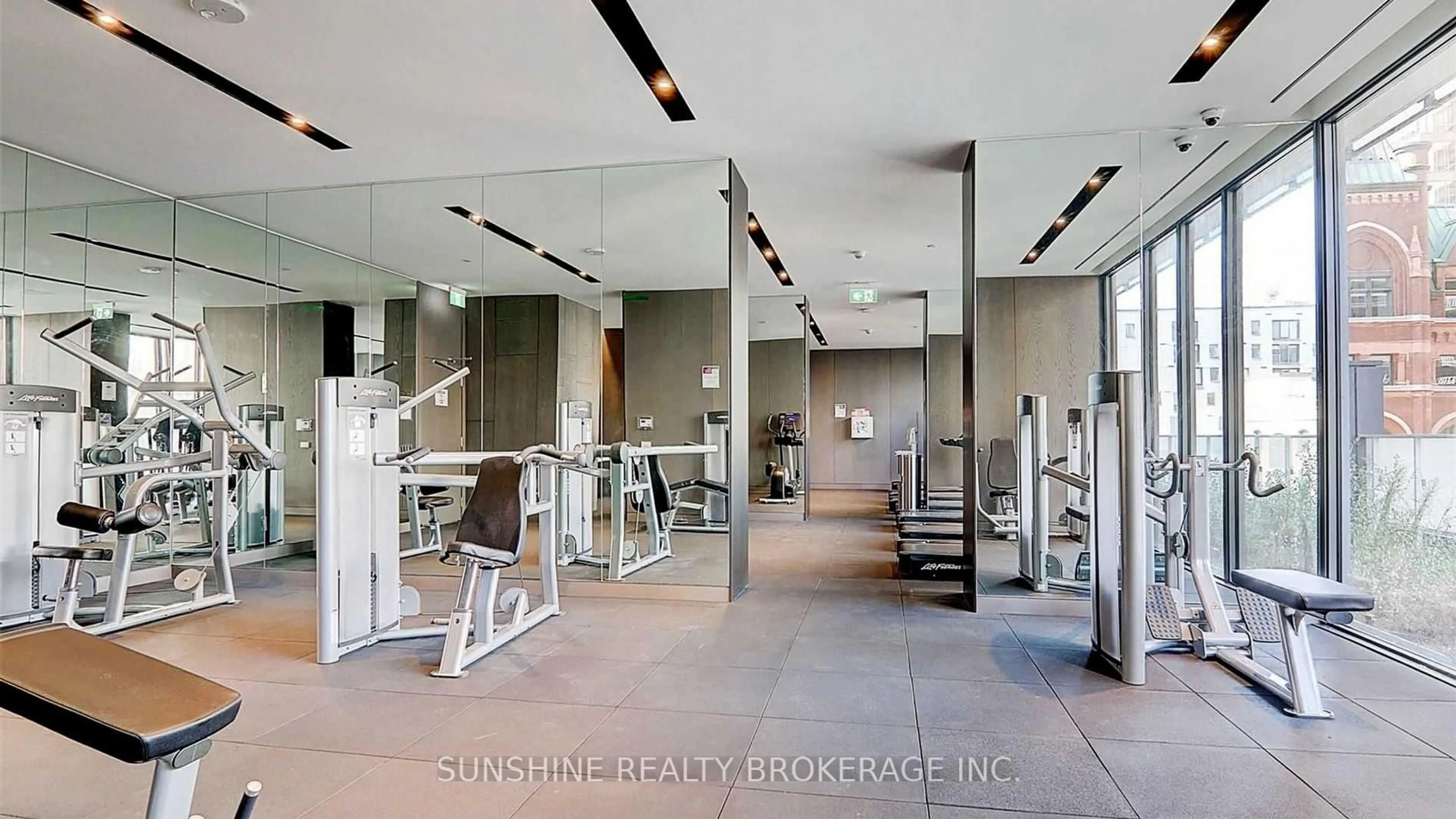 Indoor foyer for 25 Richmond St #422, Toronto Ontario M5A 4T7