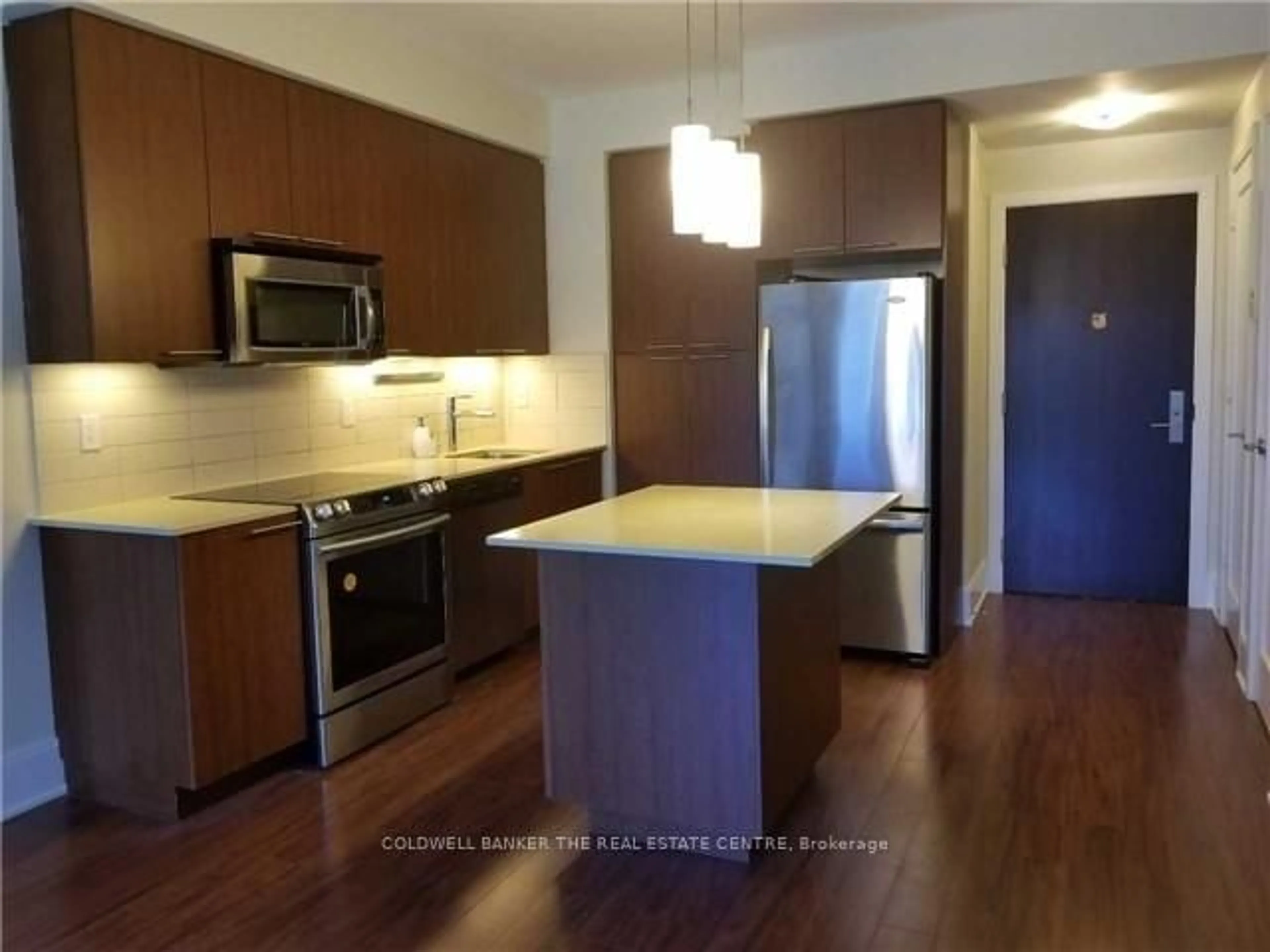 Unknown for 70 Roehampton Ave #419, Toronto Ontario M4P 1R2