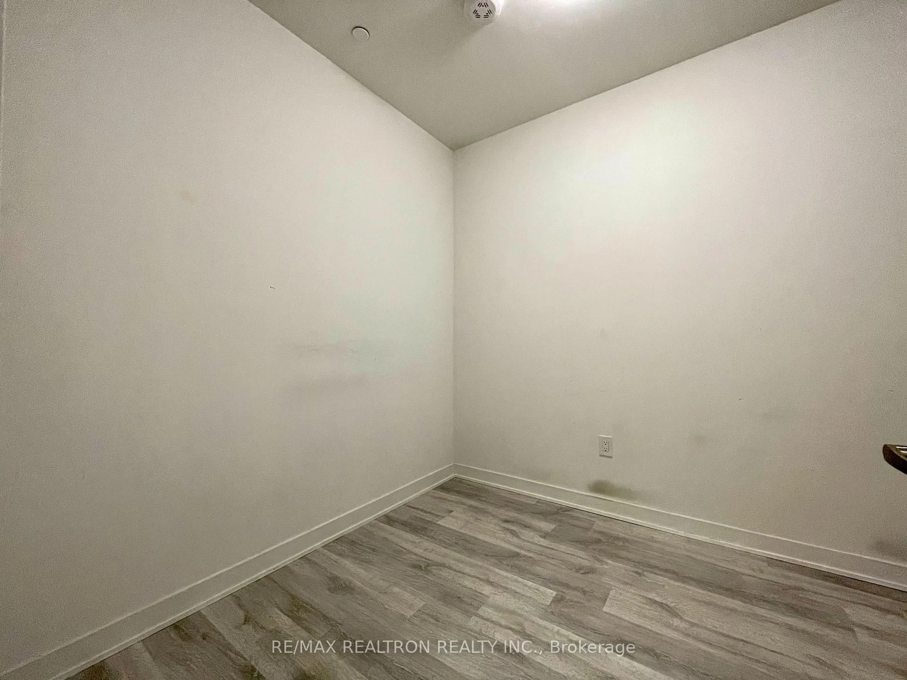 A pic of a room for 60 Princess St #216, Toronto Ontario M5A 2C7