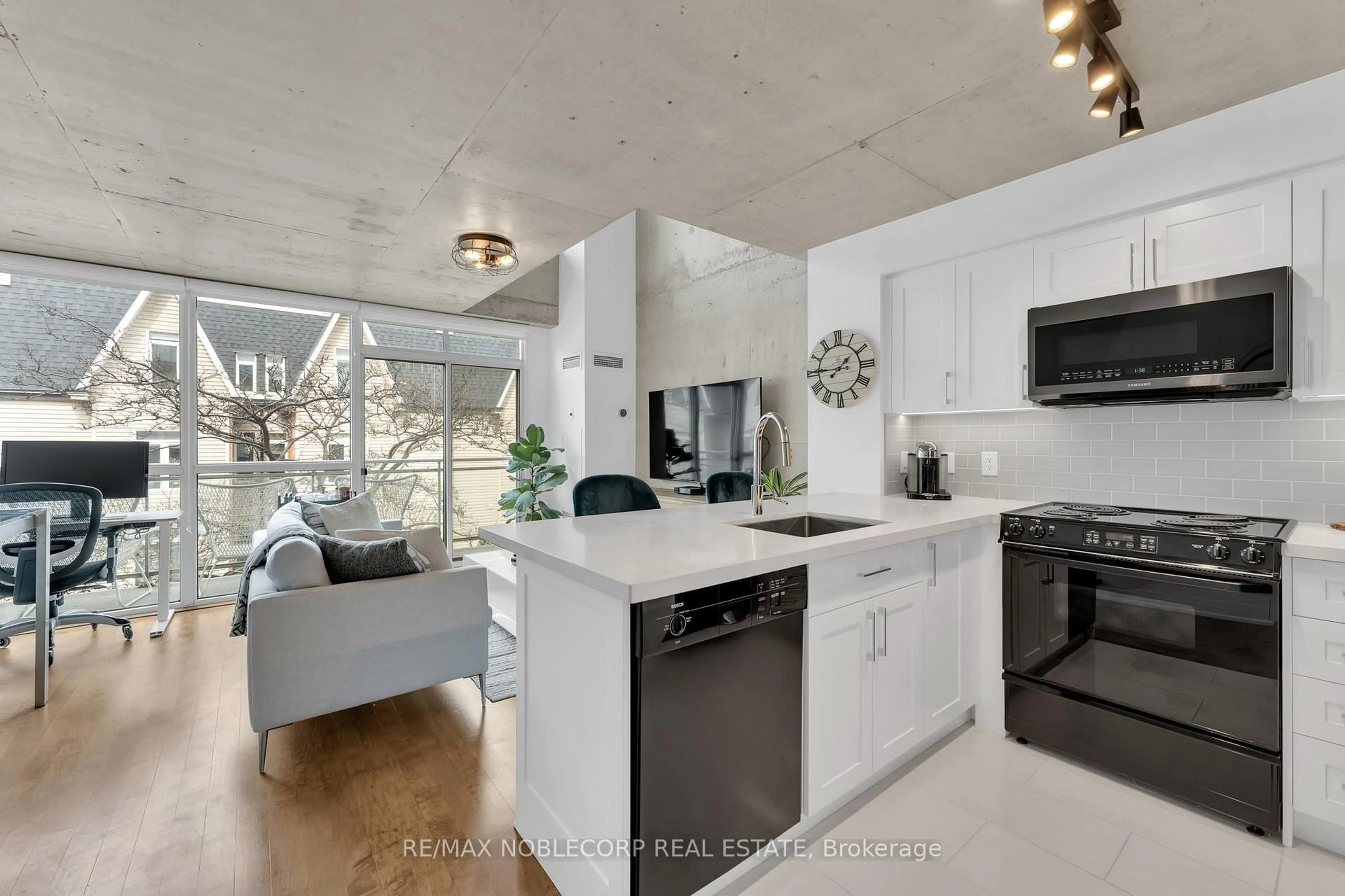 Open concept kitchen, unknown for 954 King St #323, Toronto Ontario M6K 3L9