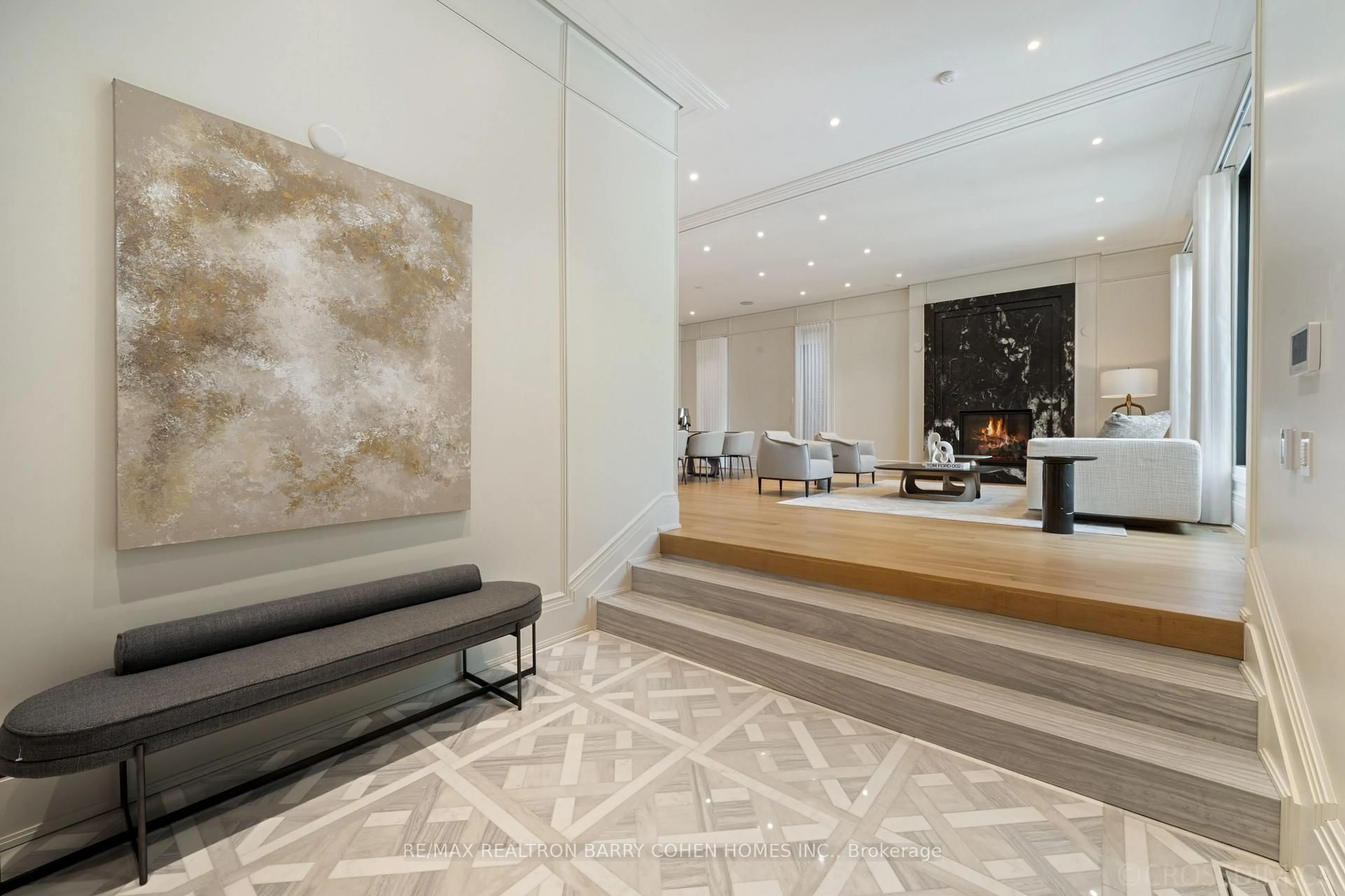 Lobby for 50 Daneswood Rd, Toronto Ontario M4N 3J9