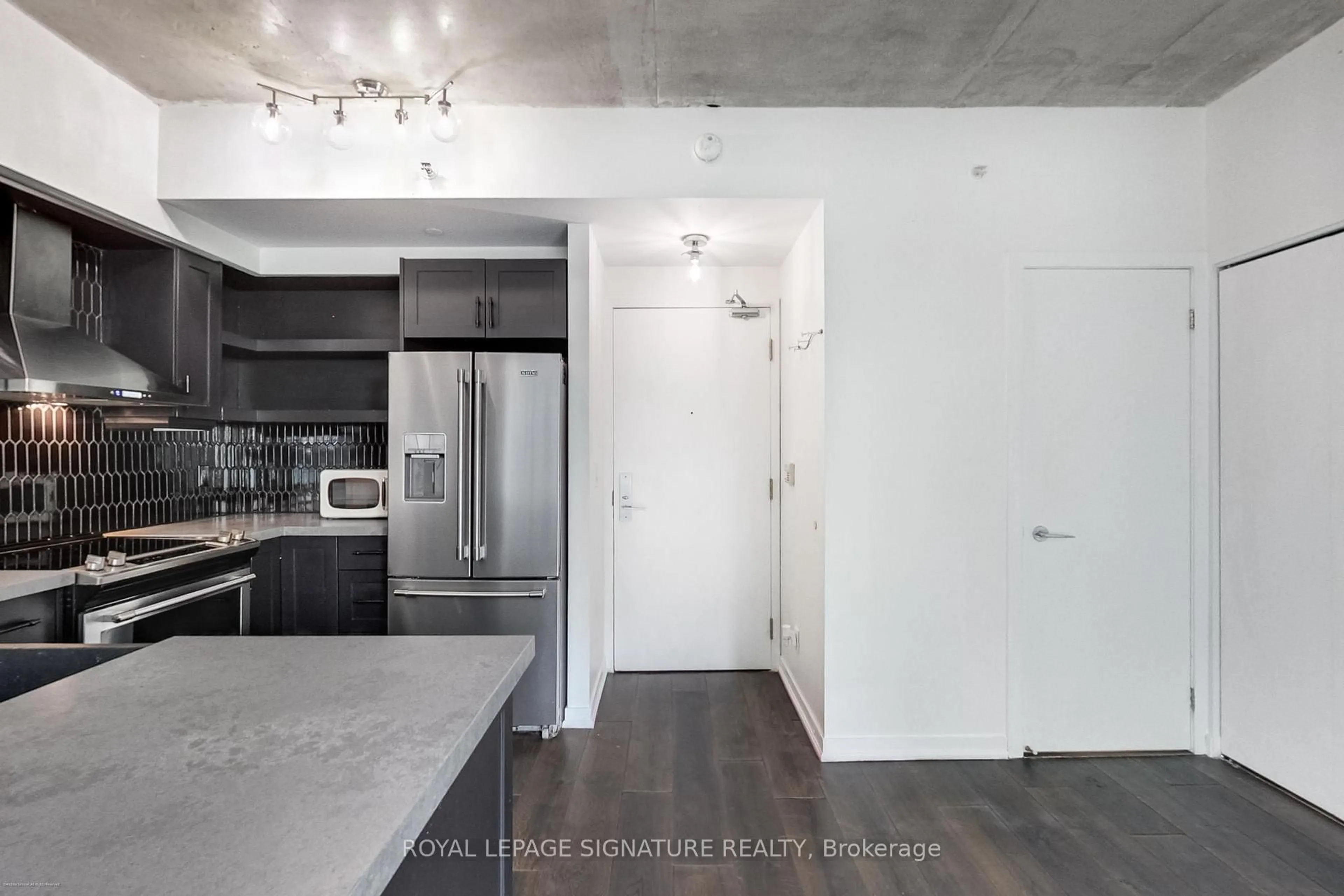 Open concept kitchen, unknown for 150 East Liberty St #811, Toronto Ontario M6K 3R5
