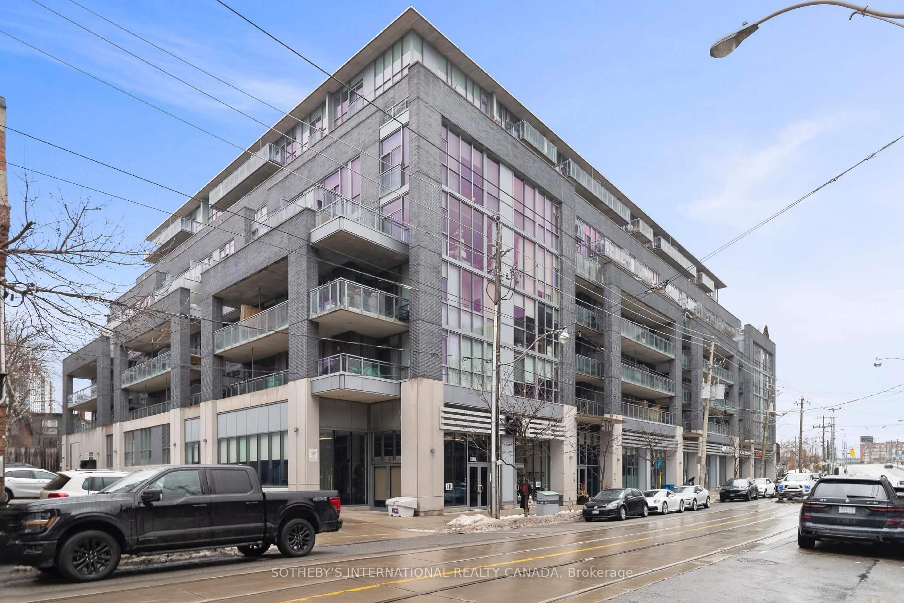 Unknown for 510 King St #215, Toronto Ontario M5A 0E5