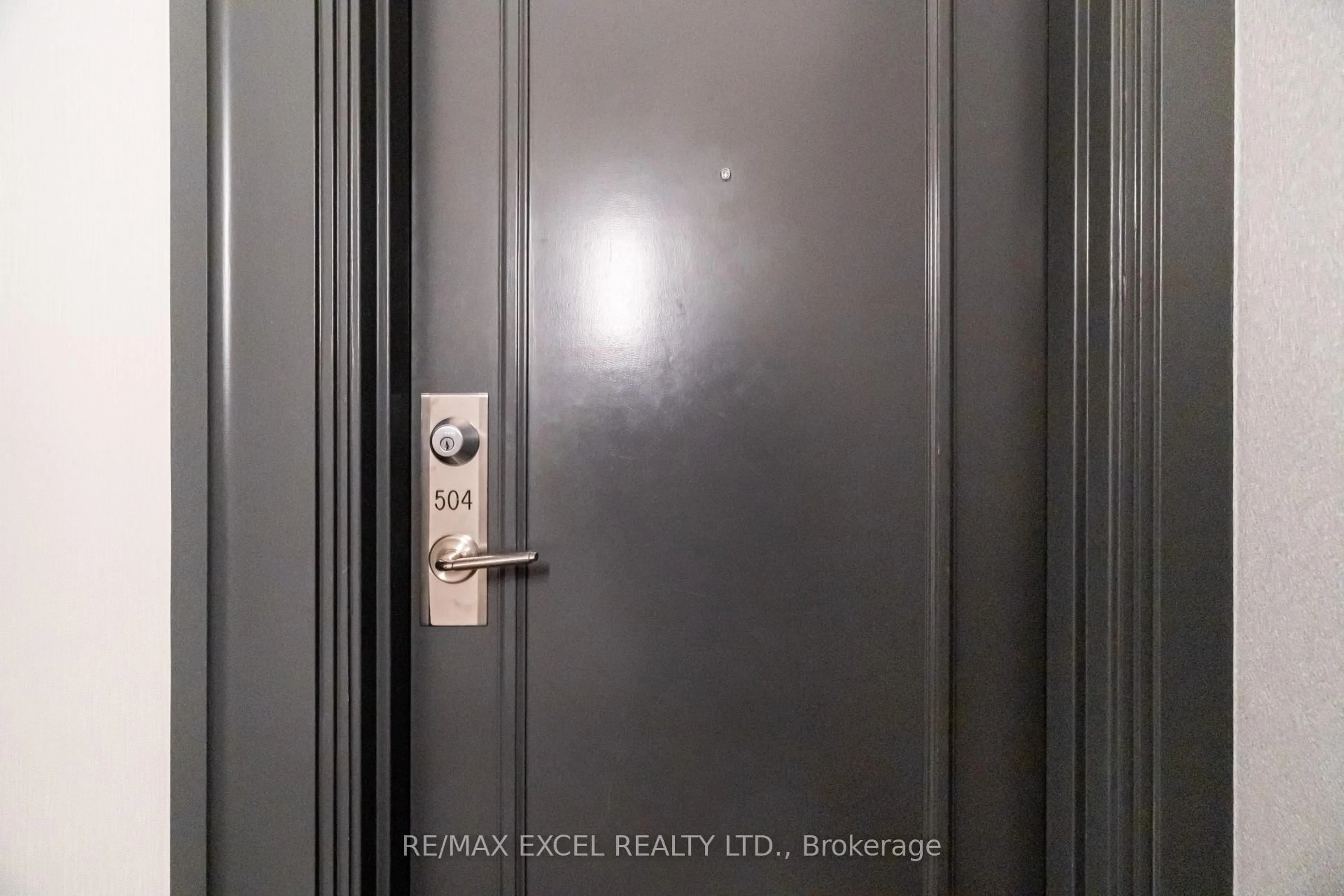 Unknown for 1105 Leslie St #504, Toronto Ontario M3C 4G9