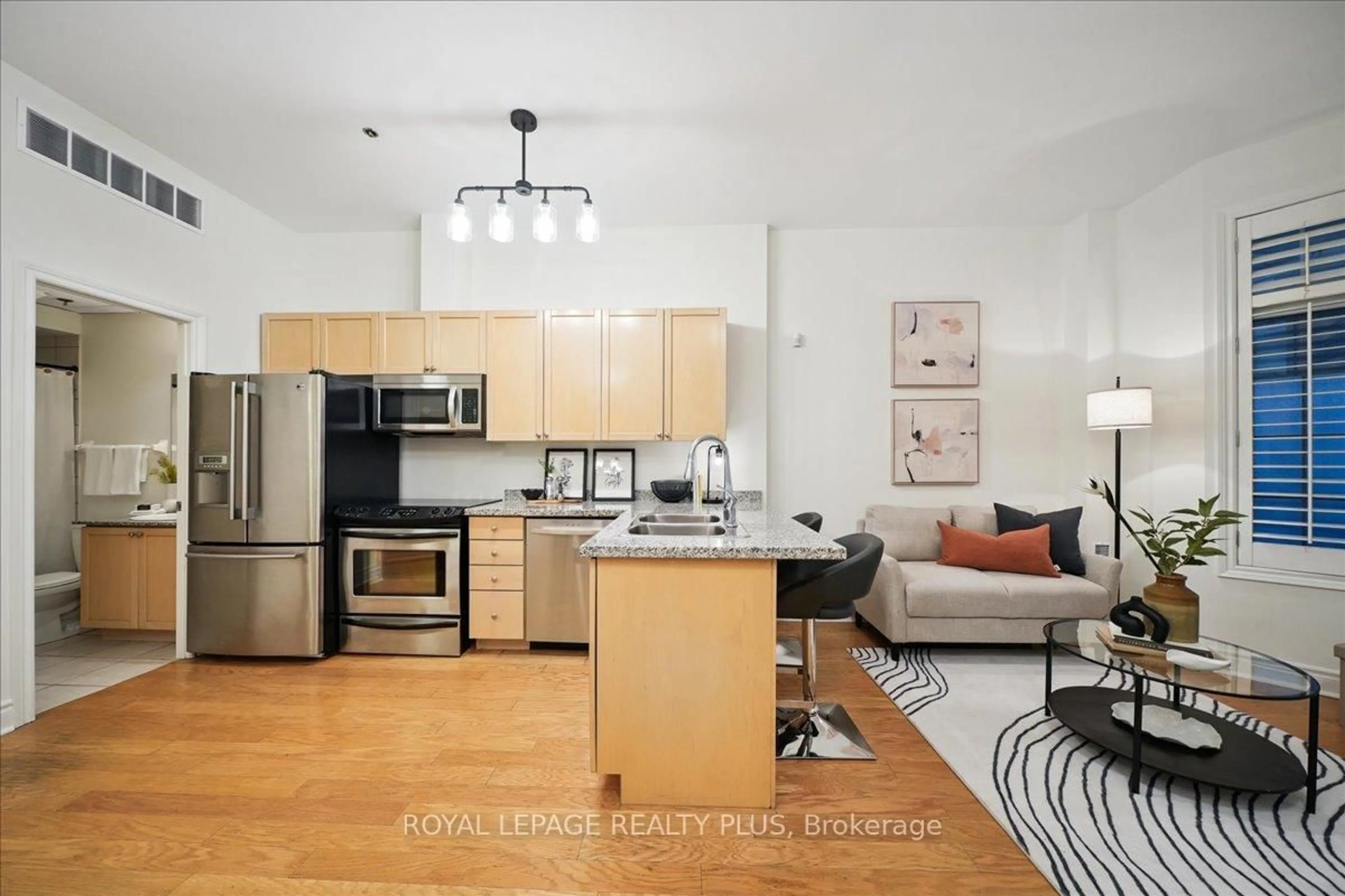 Open concept kitchen, unknown for 71 McCaul St #121, Toronto Ontario M5T 2X1