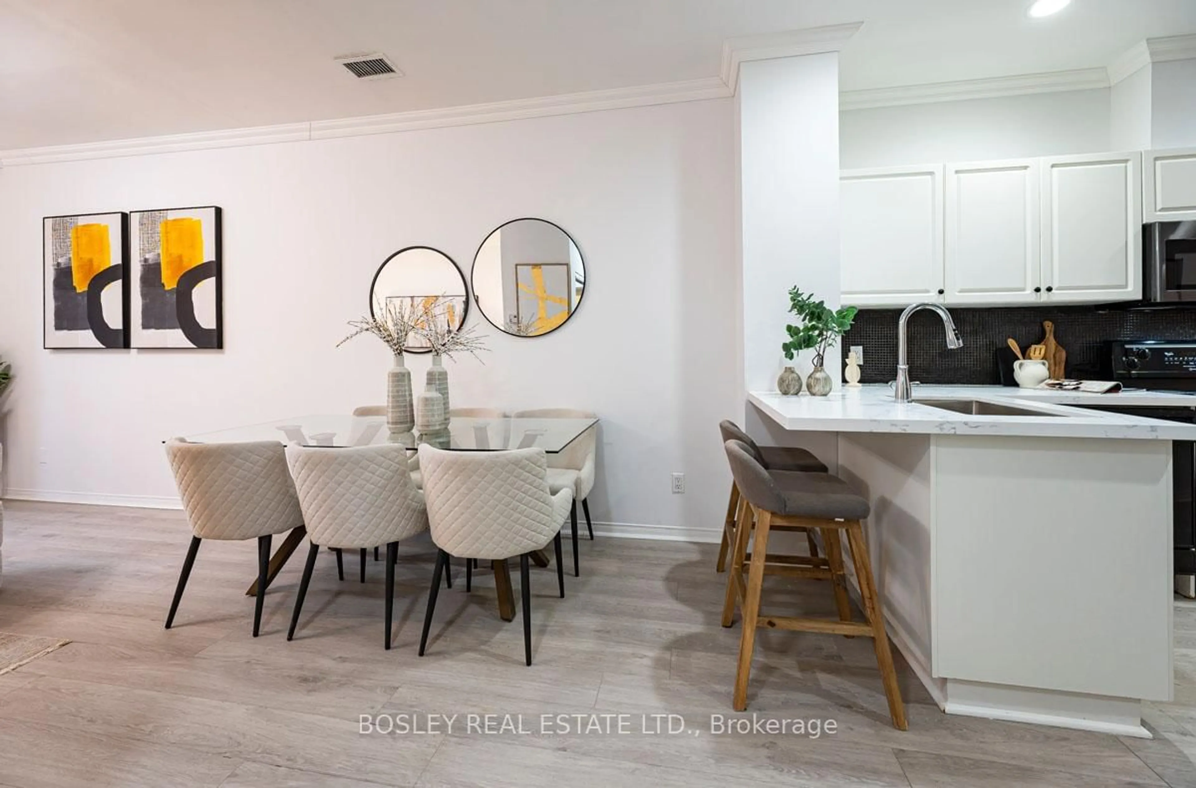 Unknown for 600 Eglinton Ave #110, Toronto Ontario M4P 1P3