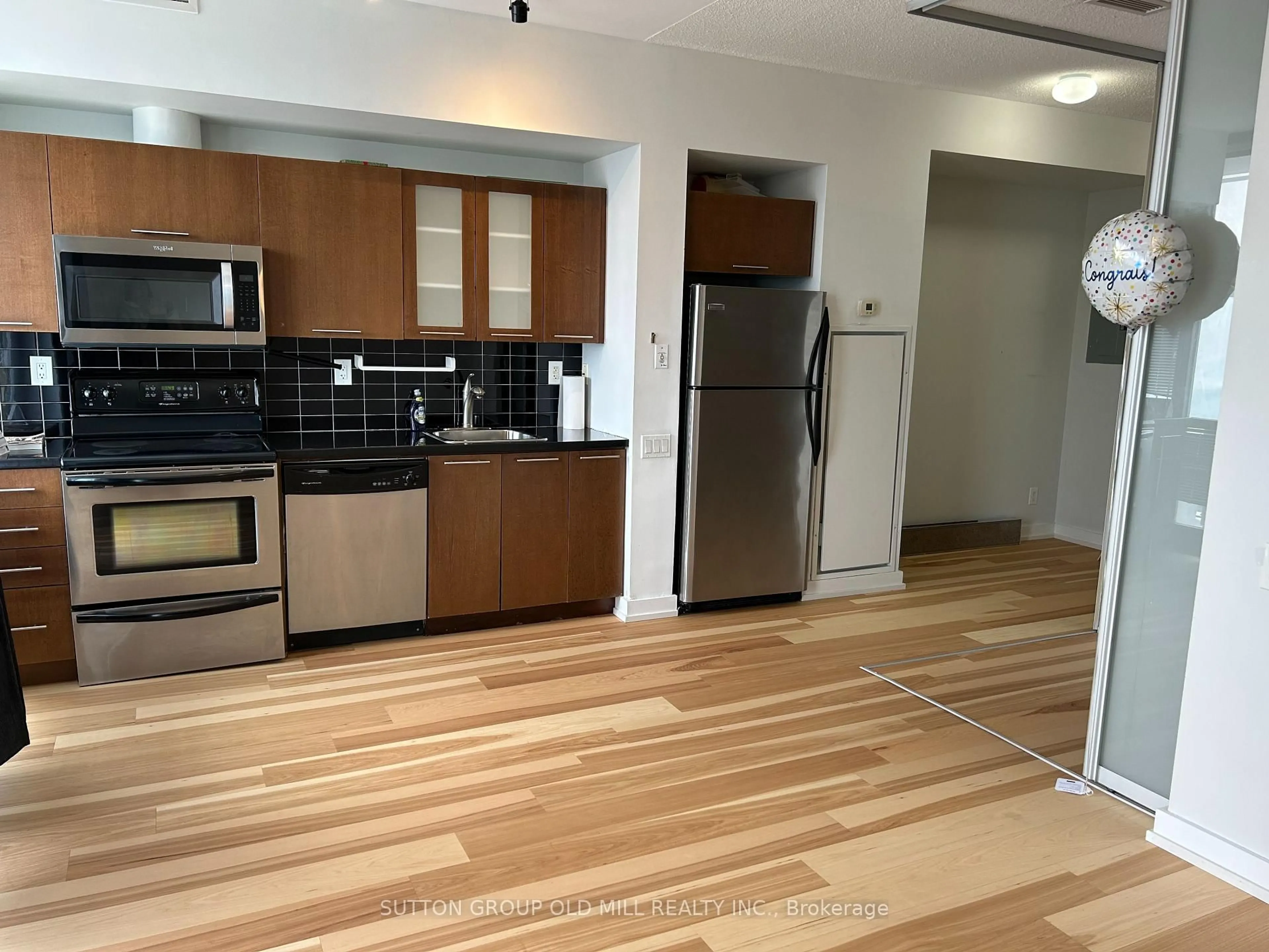 Unknown for 33 Mill St #1103, Toronto Ontario M5A 3R3