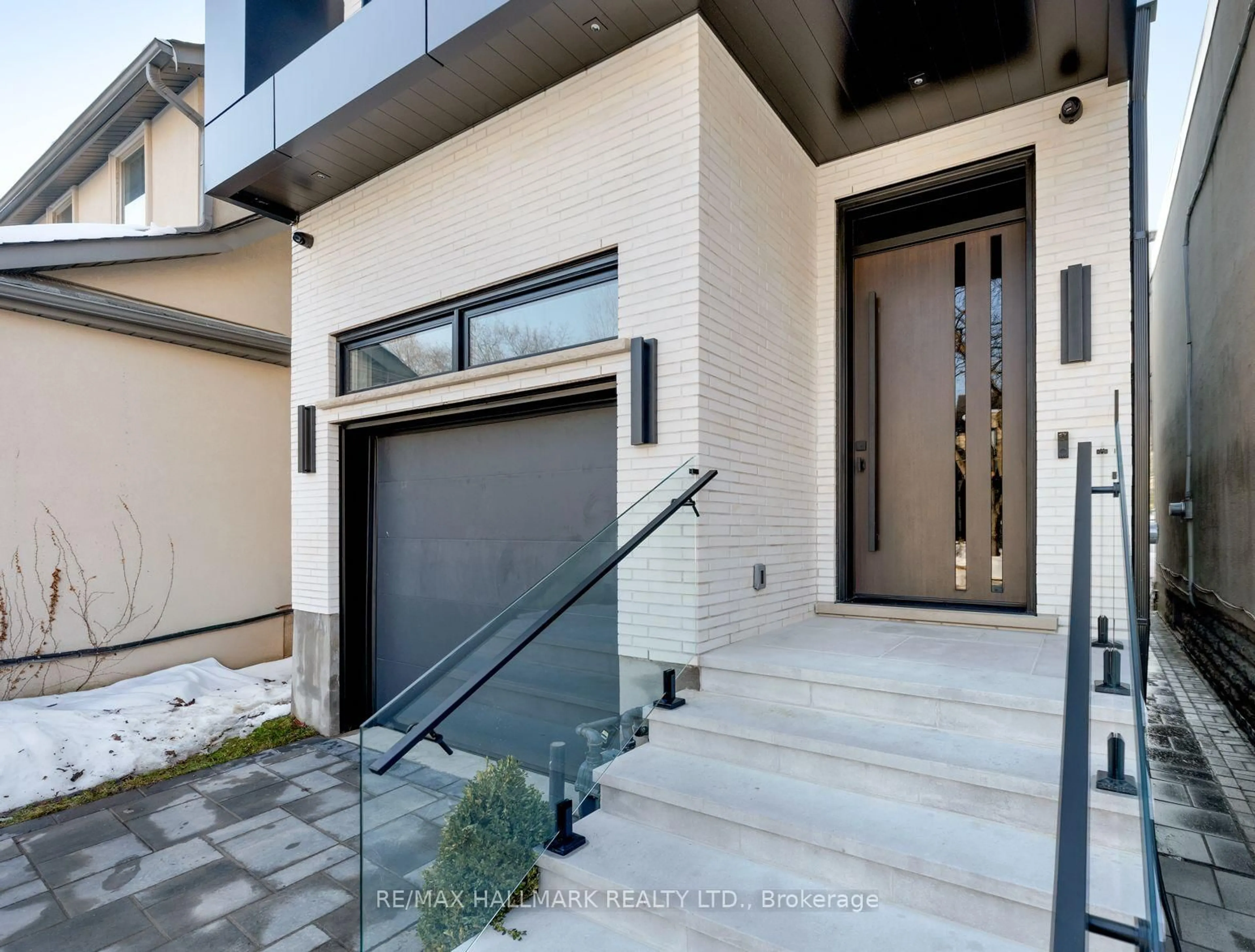 Unknown for 72 Marmot St, Toronto Ontario M4S 2T5