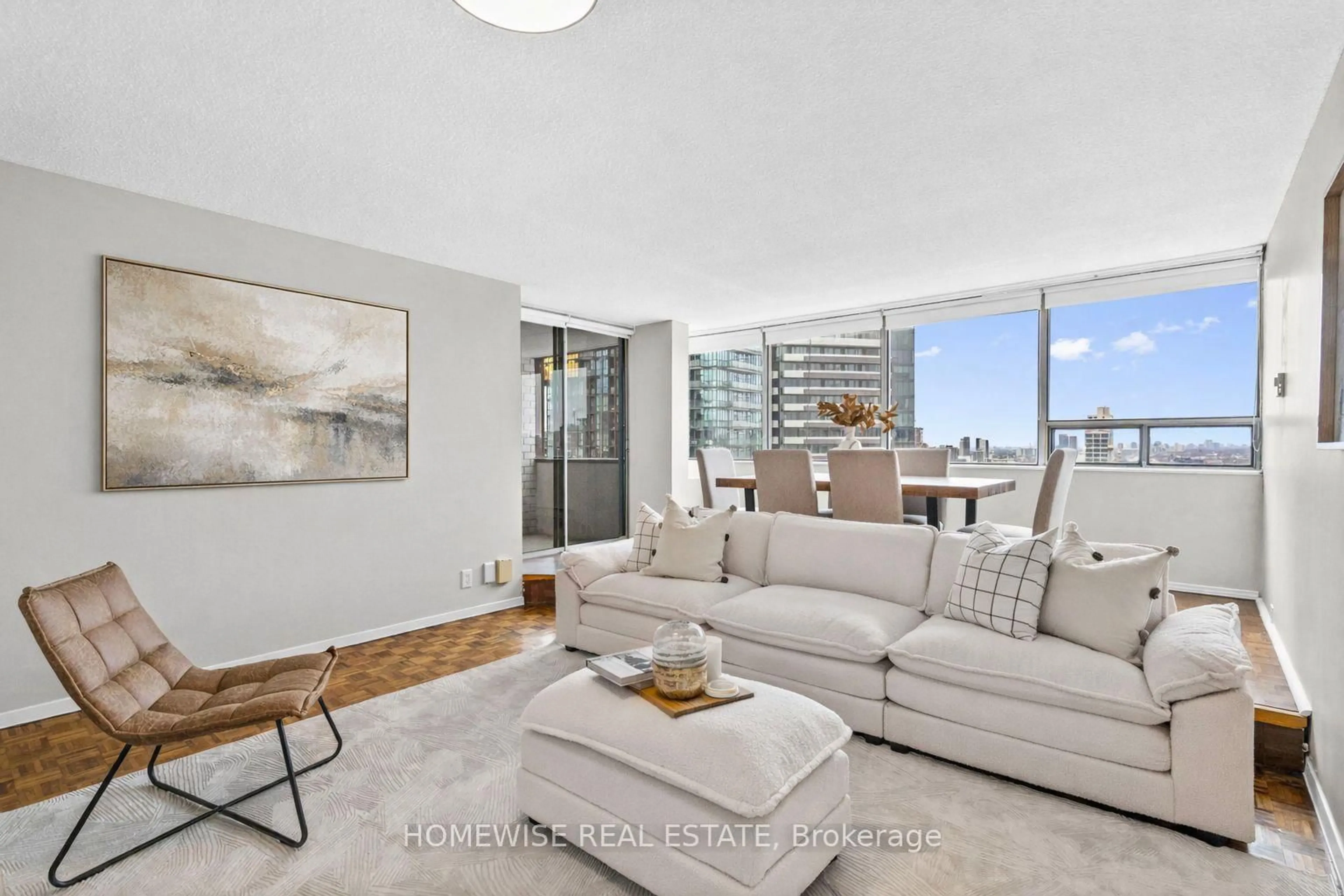 Living room with furniture, unknown for 914 Yonge St #1807, Toronto Ontario M4W 3C8