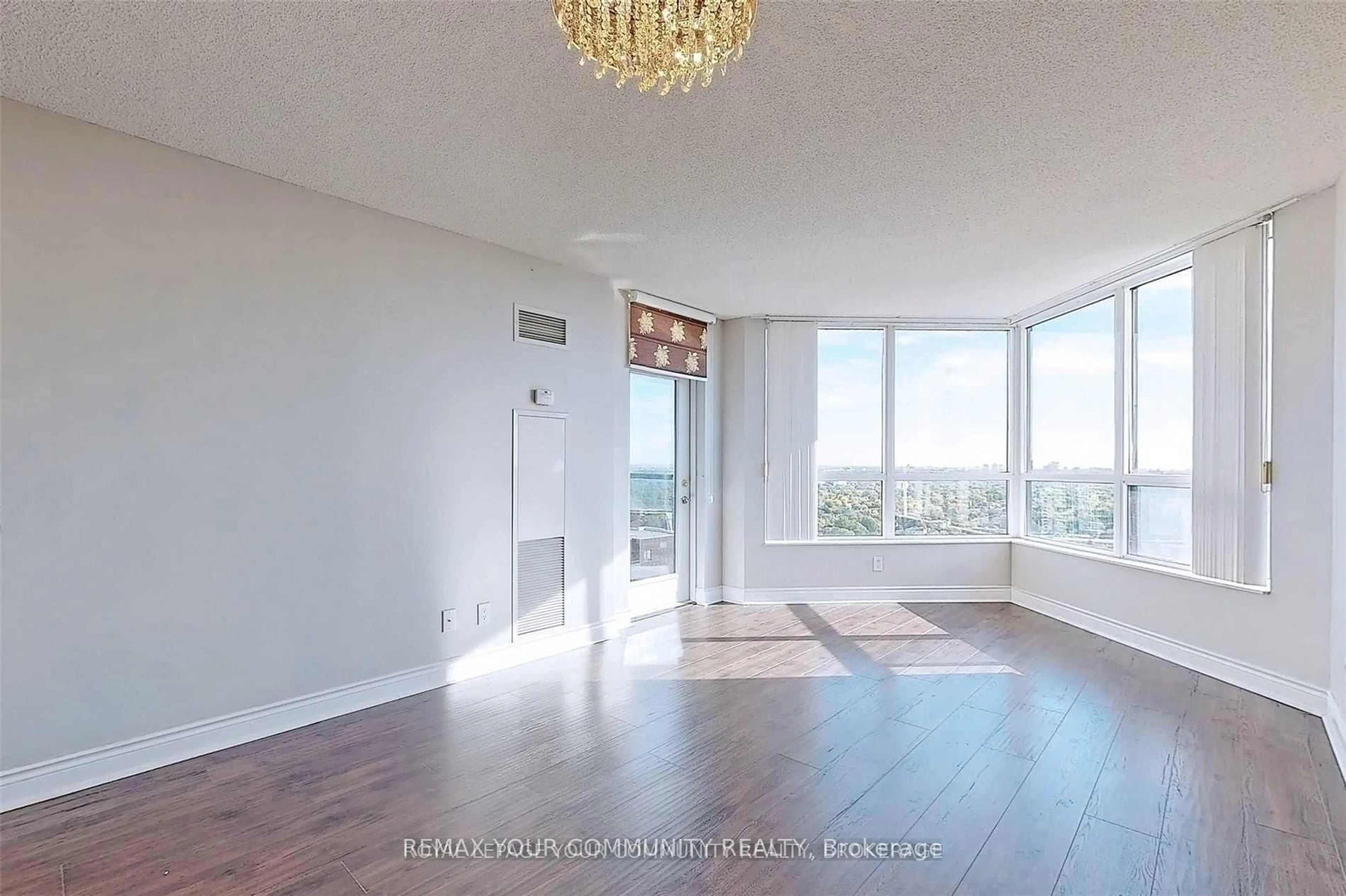 A pic of a room for 10 Northtown Bywy #2603, Toronto Ontario M2N 7L4