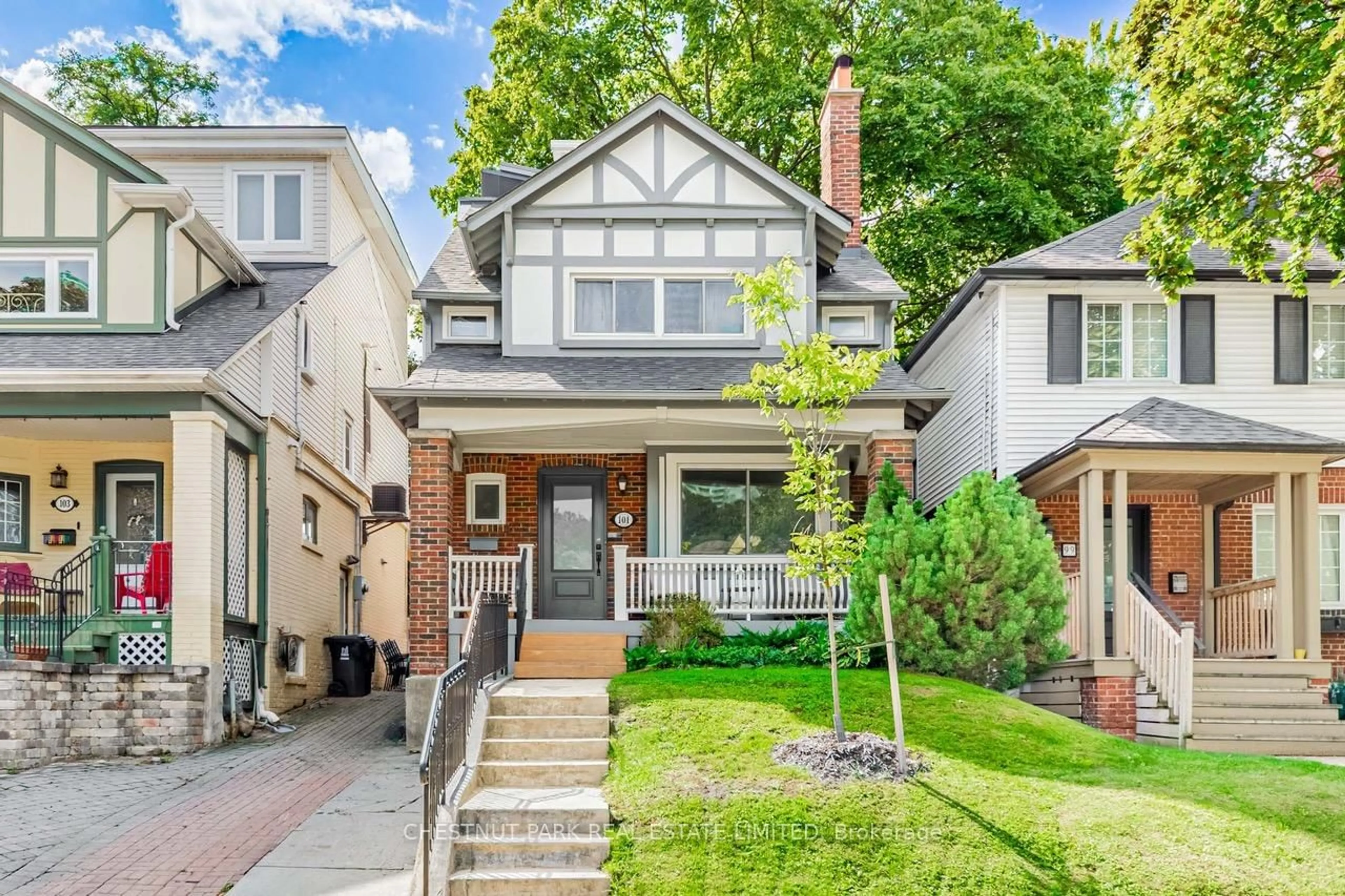 Home with brick exterior material, street for 101 Manor Rd, Toronto Ontario M4S 1R3