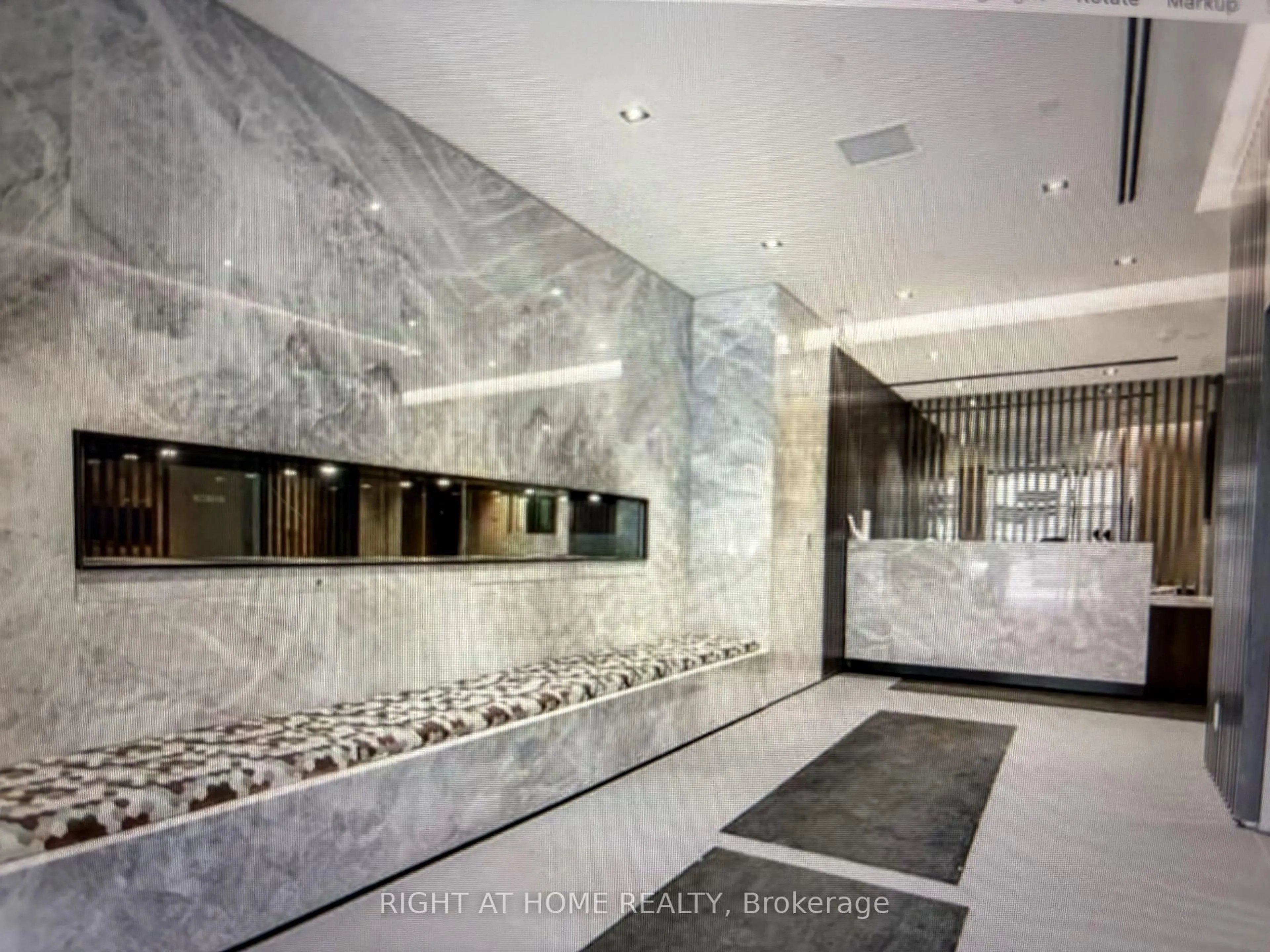 Lobby for 215 Queen St #1907, Toronto Ontario M5A 1S2
